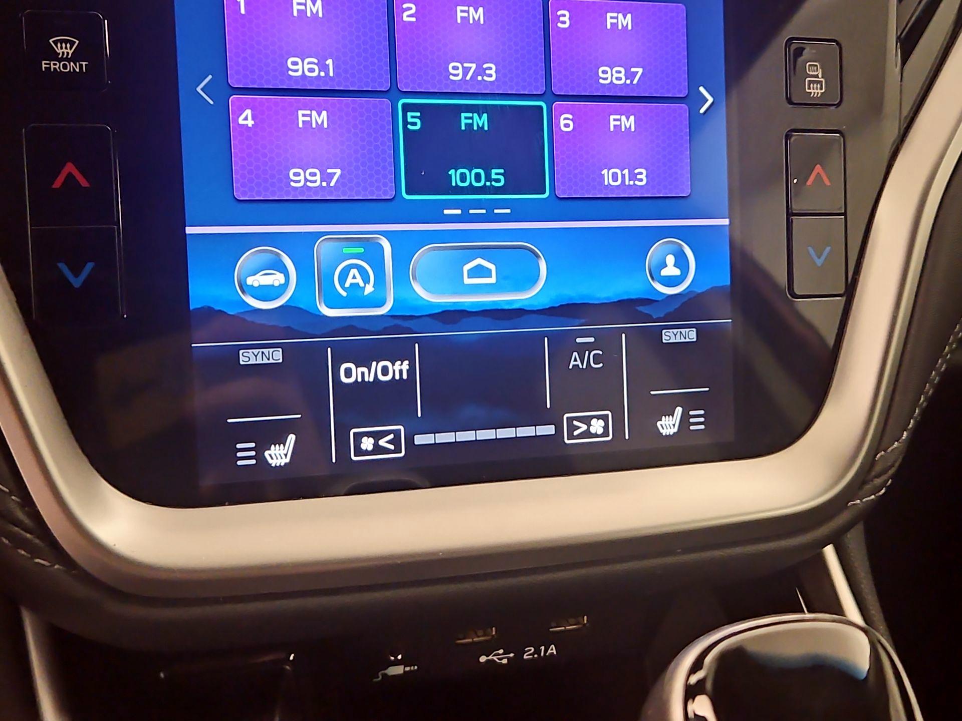 Thumbnail: 2022 Subaru Outback - 16