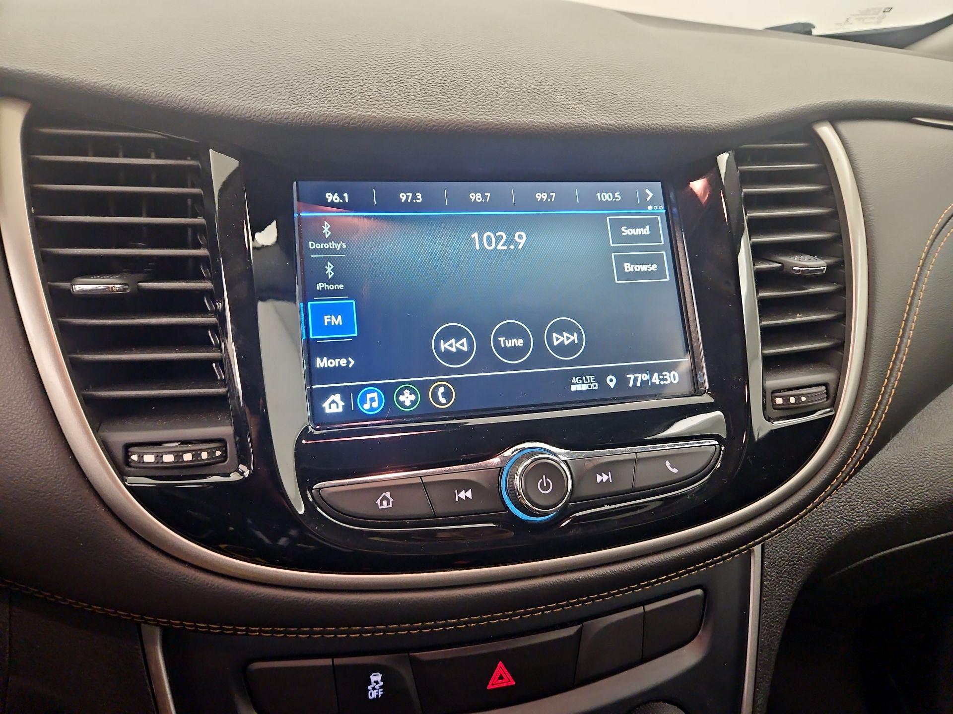 Thumbnail: 2019 Chevrolet Trax - 15