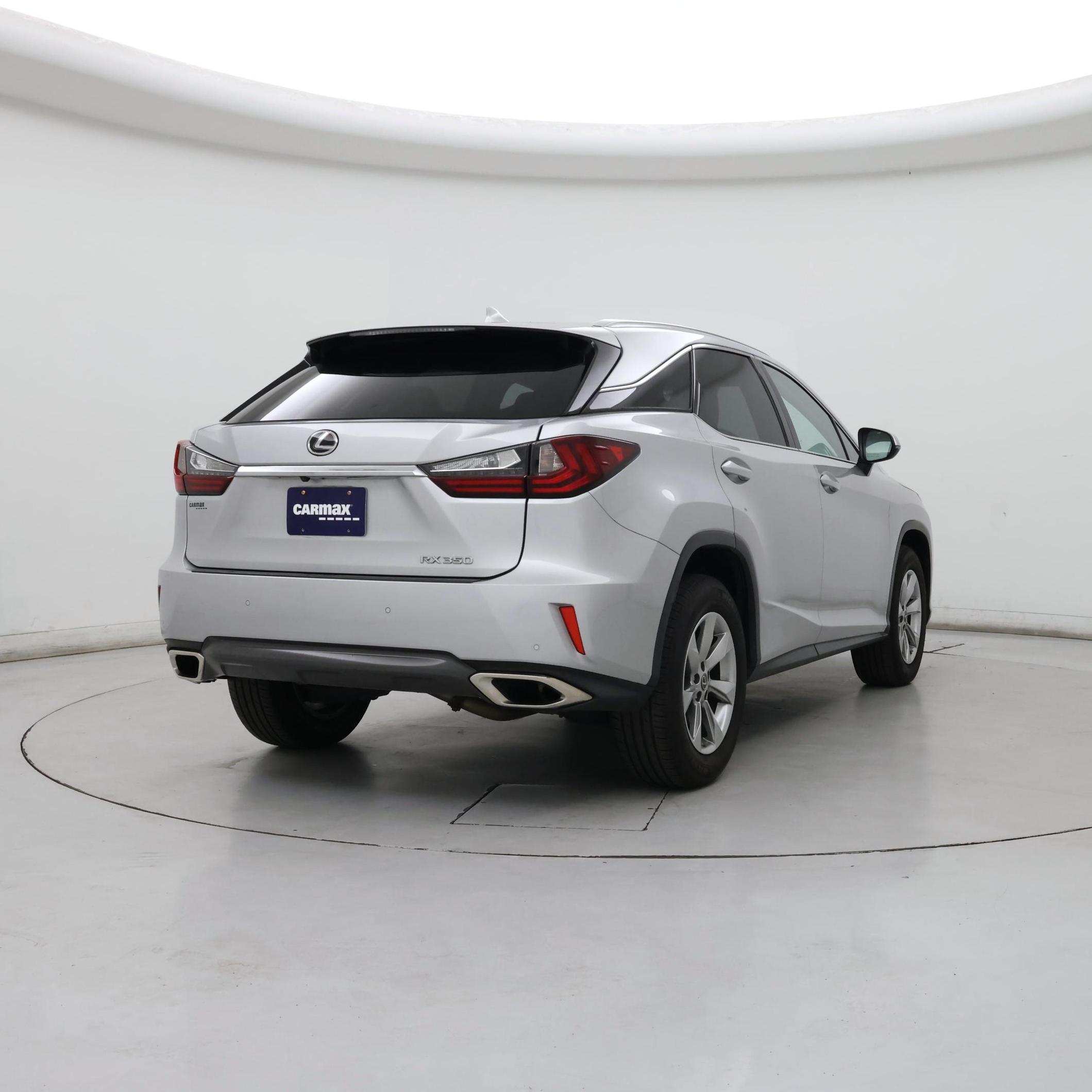 Thumbnail: 2018 Lexus RX - 8