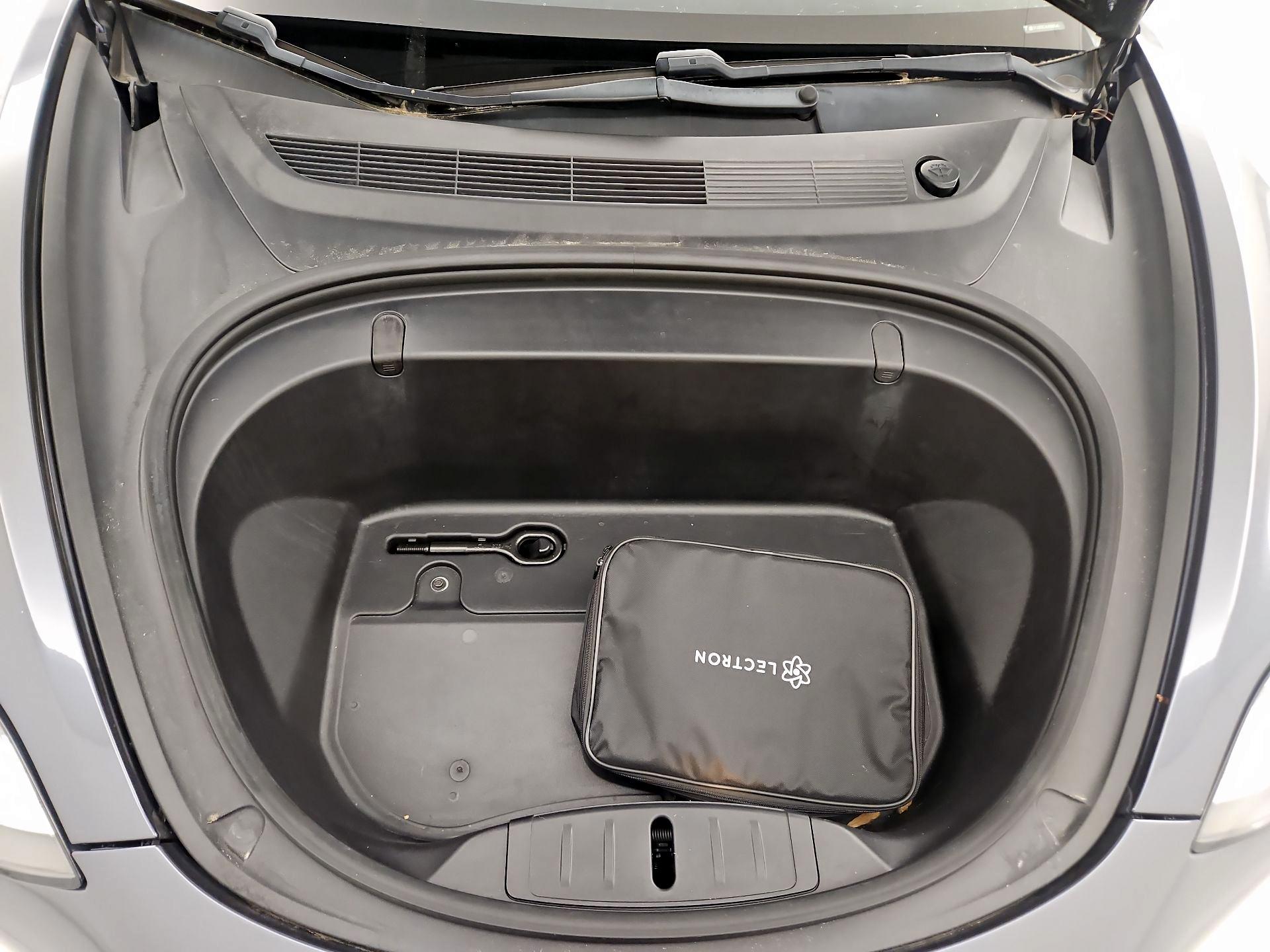 Thumbnail: 2020 Tesla Model 3 - 20