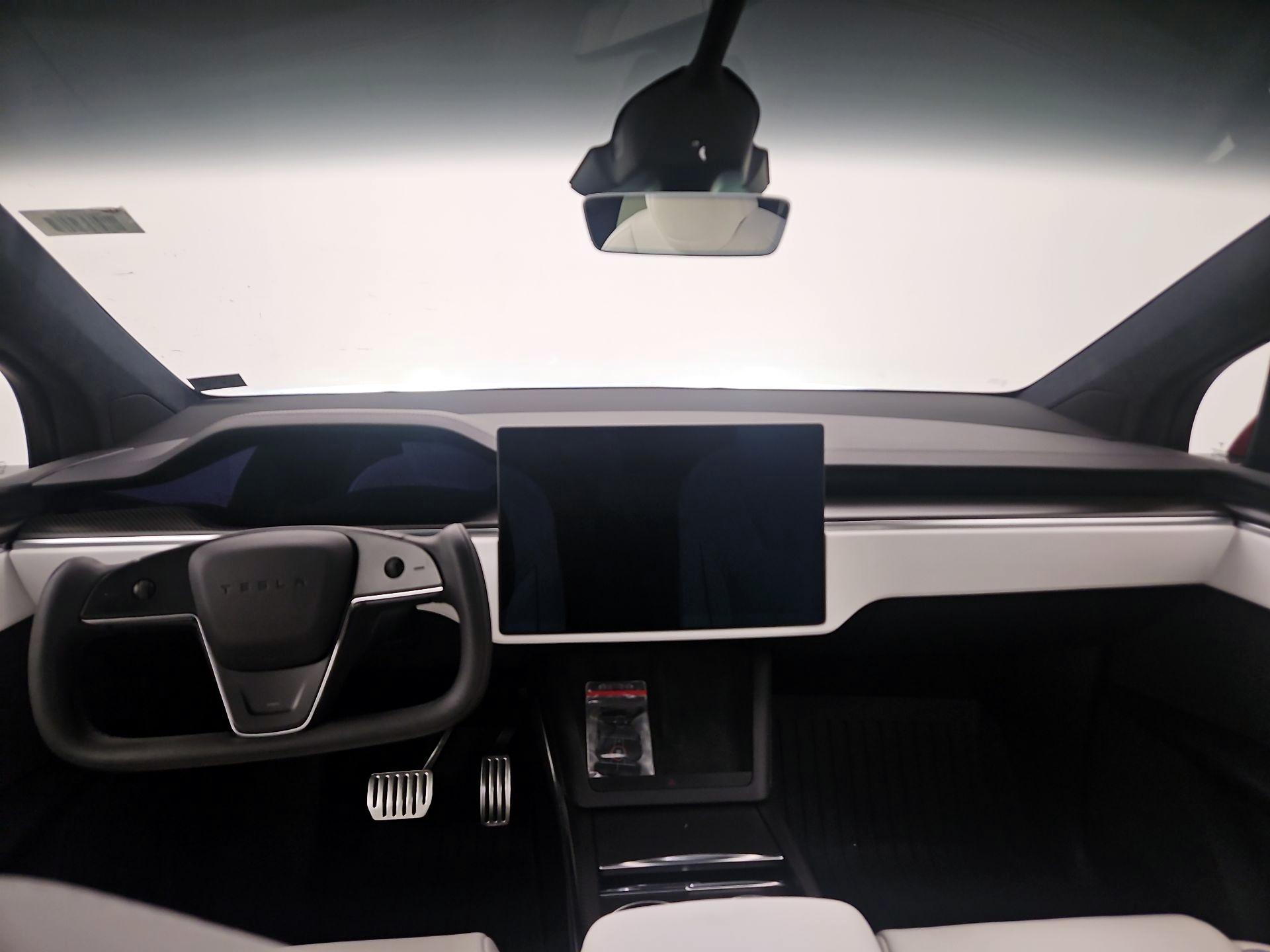 Thumbnail: 2023 Tesla Model X - 9