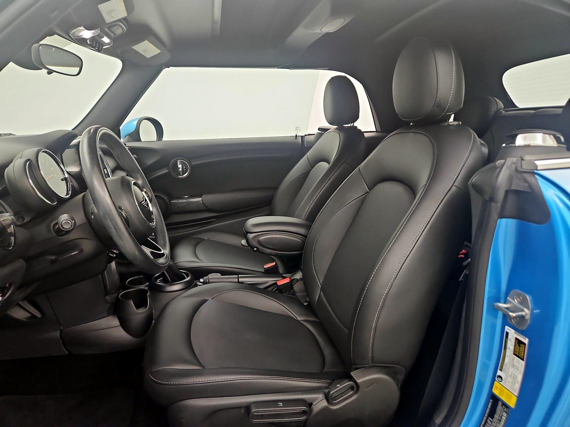 Thumbnail: 2019 MINI Cooper - 11