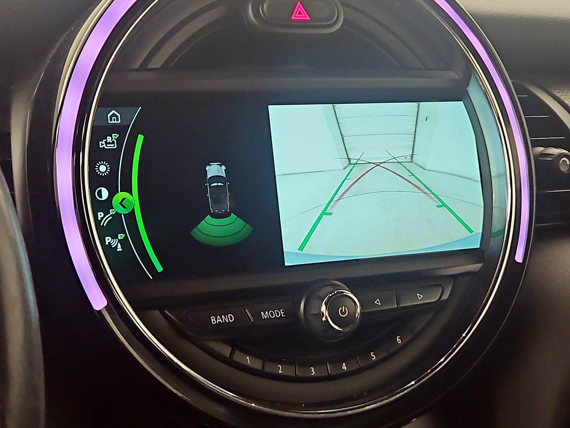 Thumbnail: 2019 MINI Cooper - 15