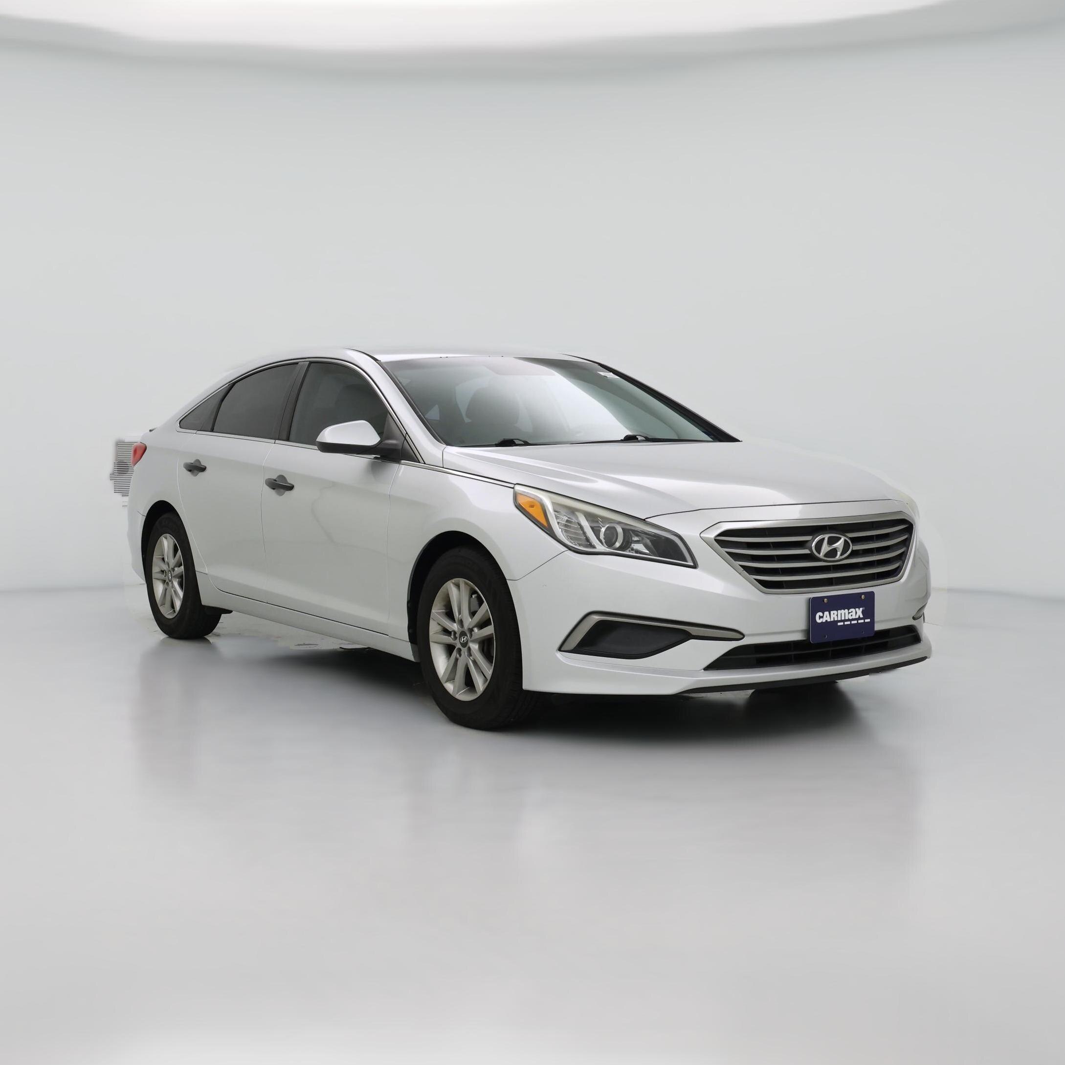Thumbnail: 2016 Hyundai Sonata - 1