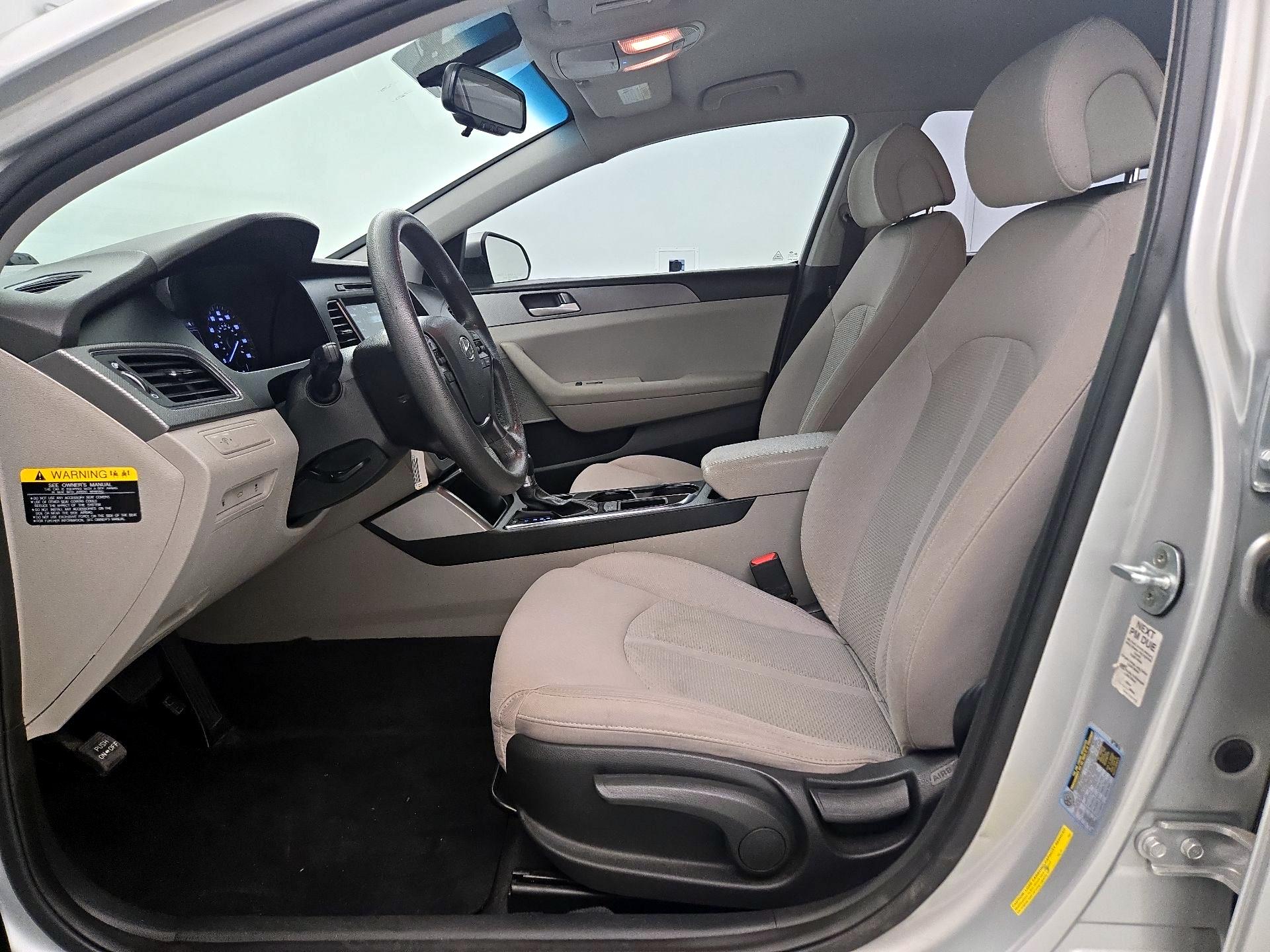 Thumbnail: 2016 Hyundai Sonata - 11