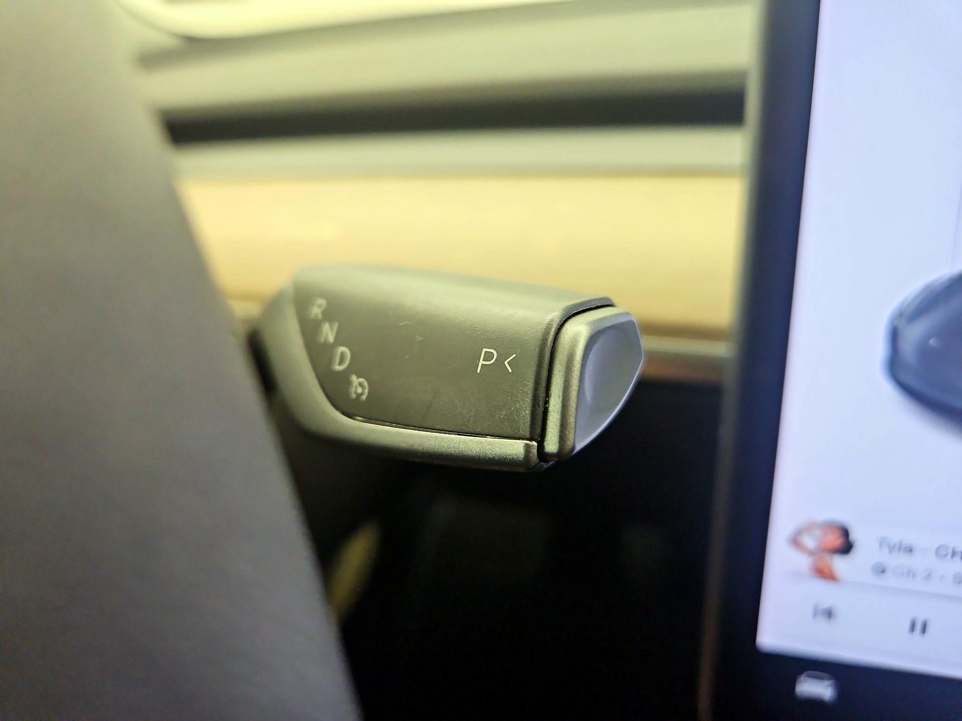 Thumbnail: 2021 Tesla Model 3 - 17