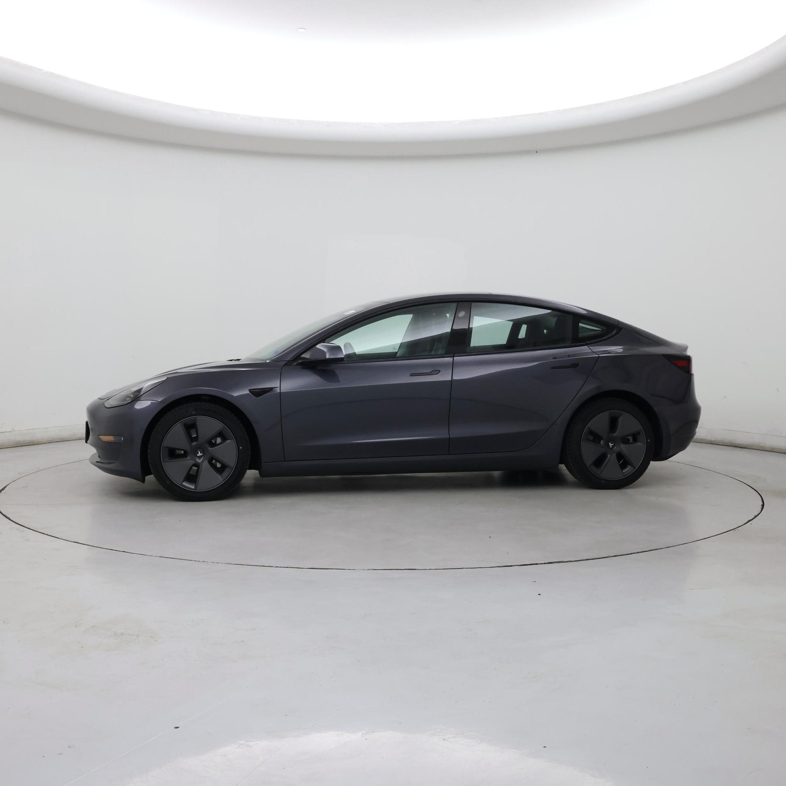 Thumbnail: 2021 Tesla Model 3 - 3