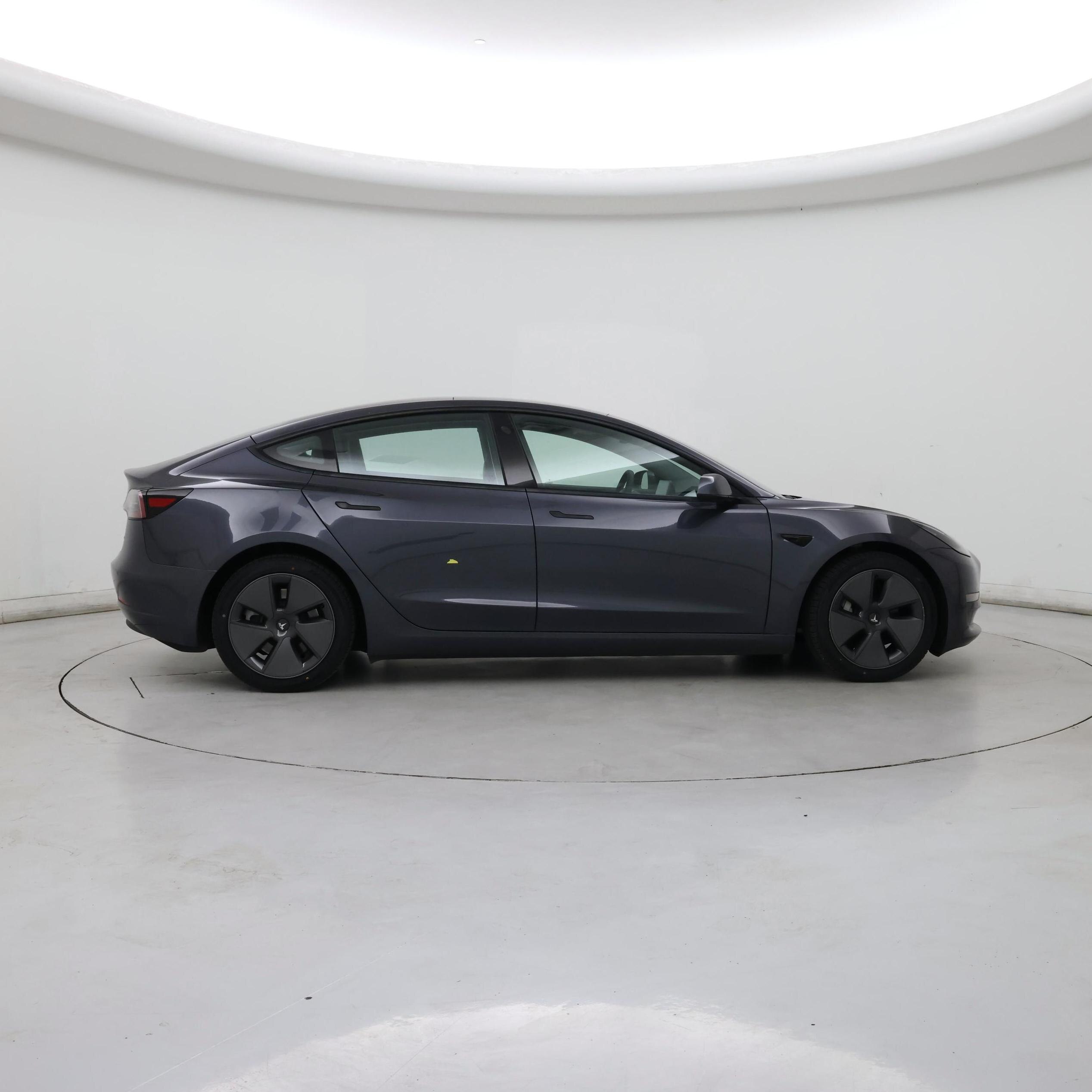 Thumbnail: 2021 Tesla Model 3 - 7