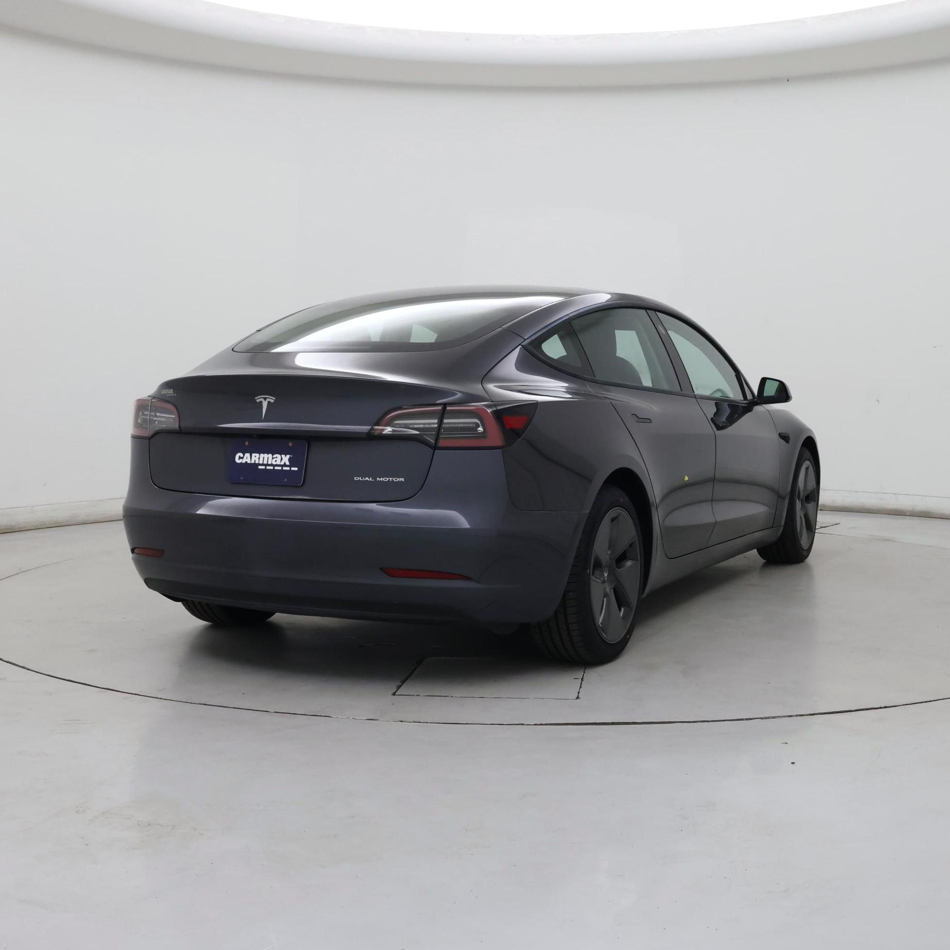 Thumbnail: 2021 Tesla Model 3 - 8
