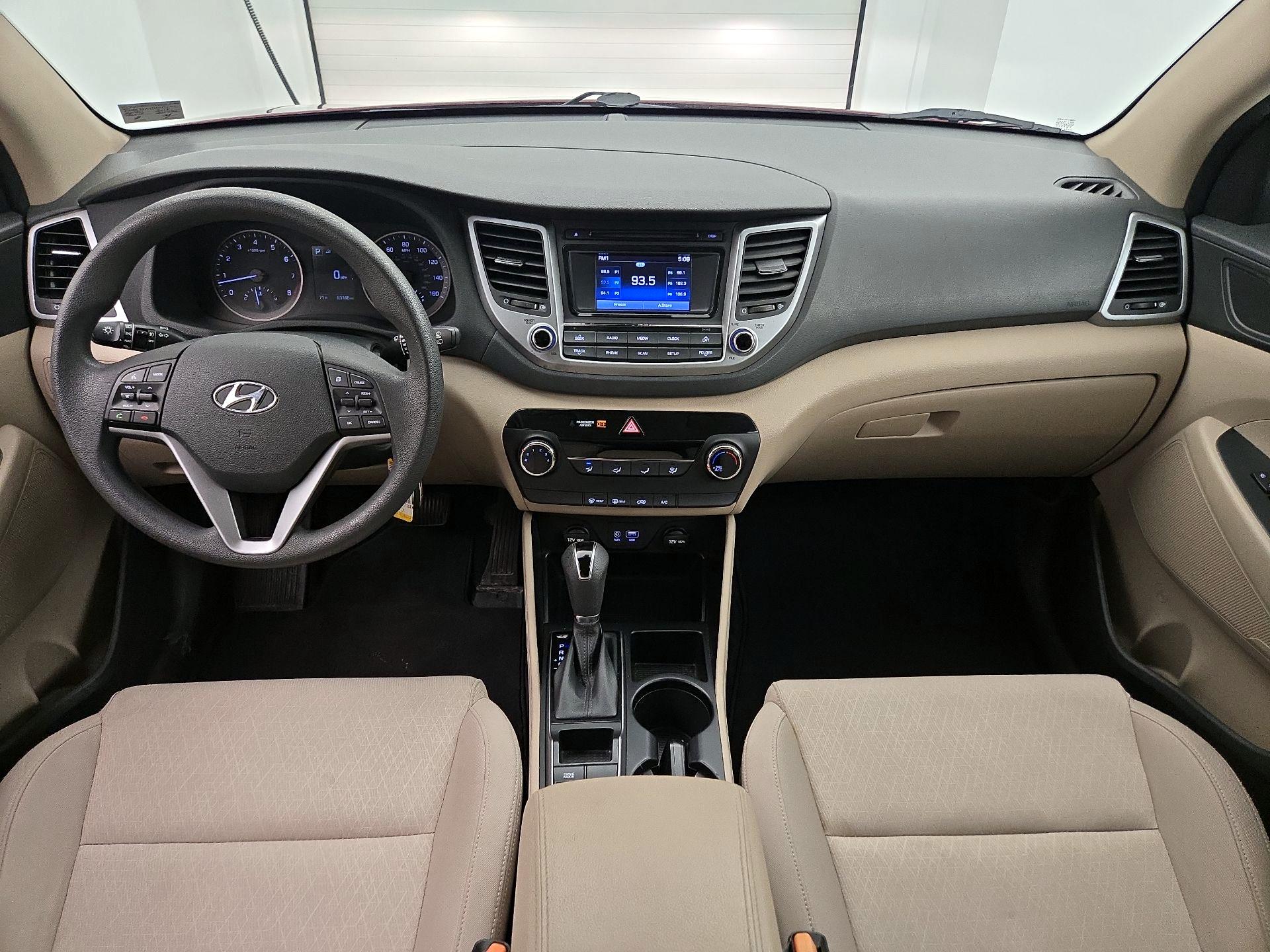 Thumbnail: 2017 Hyundai Tucson - 9