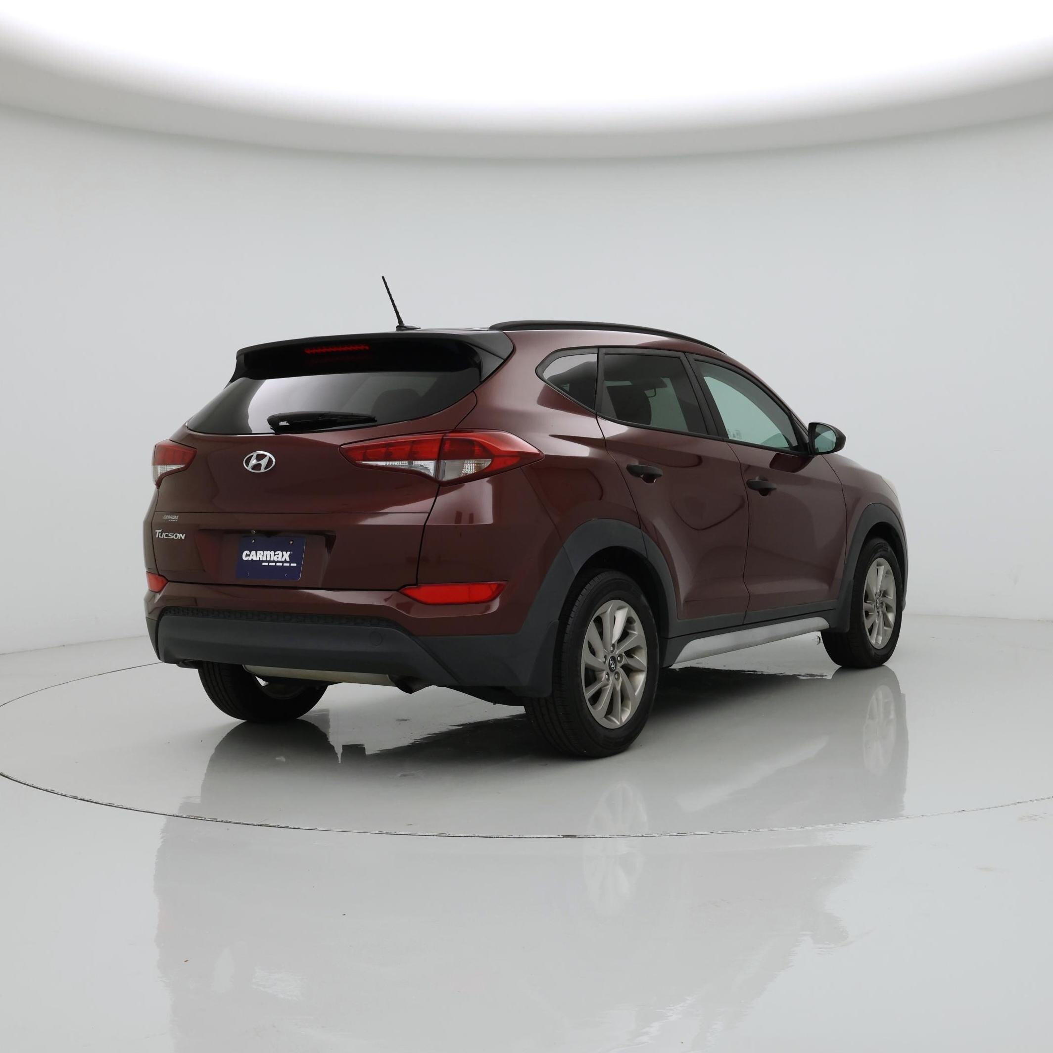 Thumbnail: 2017 Hyundai Tucson - 8