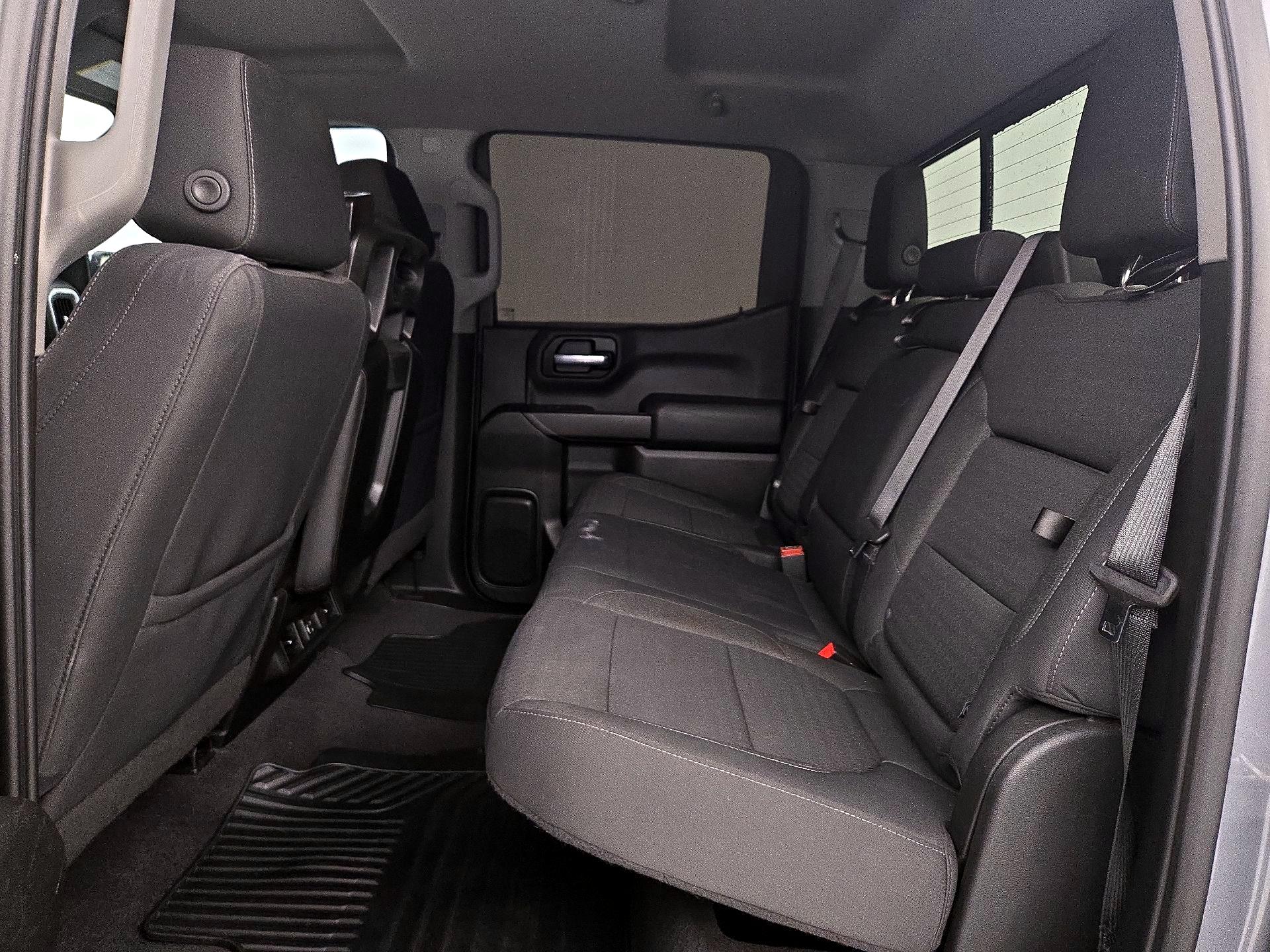 Thumbnail: 2020 Chevrolet Silverado 1500 - 19