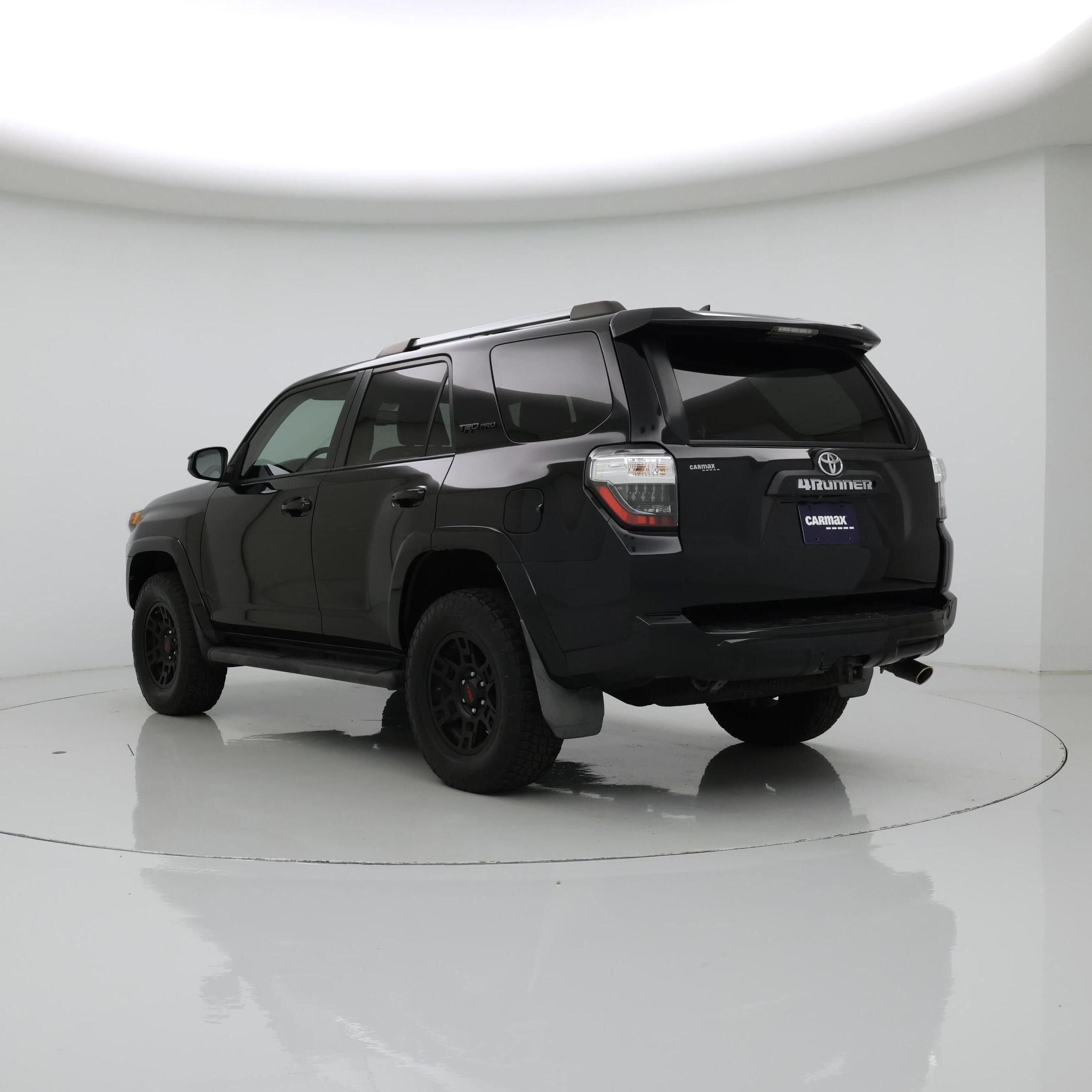 Thumbnail: 2015 Toyota 4Runner - 2