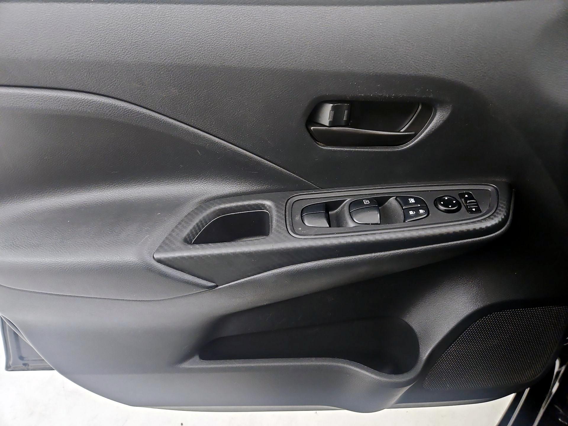 Thumbnail: 2021 Nissan Versa - 12
