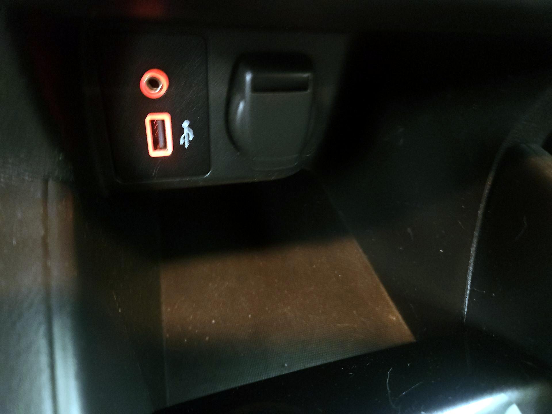 Thumbnail: 2021 Nissan Versa - 18