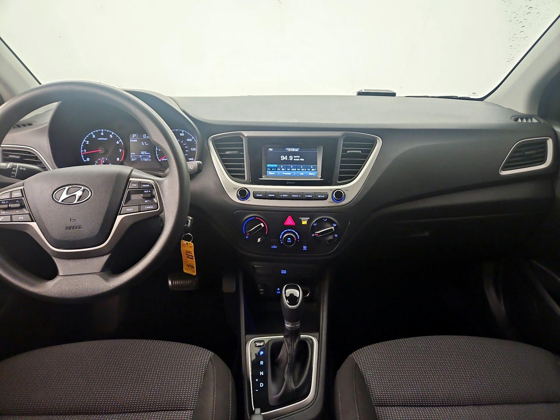 Thumbnail: 2021 Hyundai Accent - 9