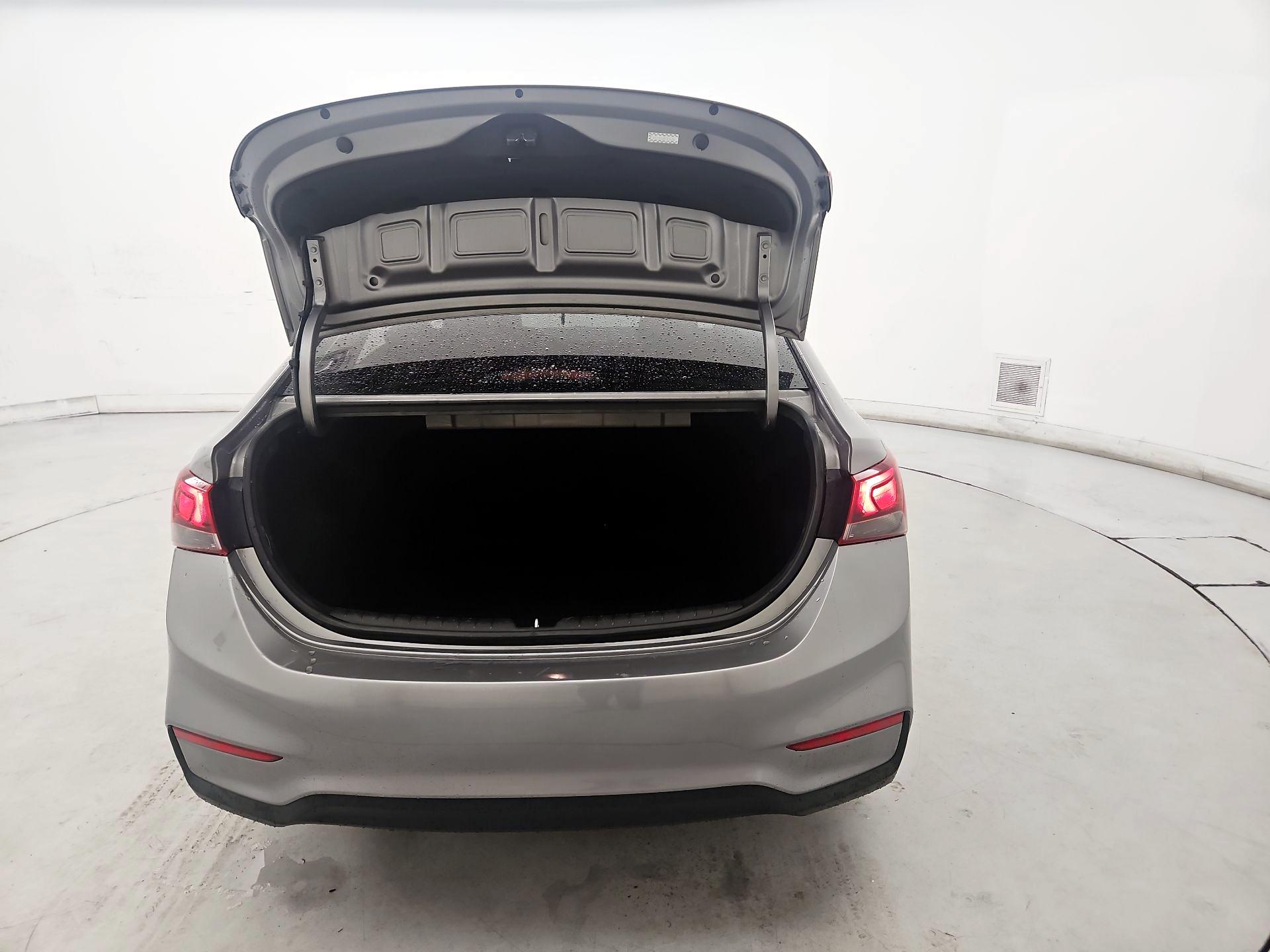 Thumbnail: 2021 Hyundai Accent - 20