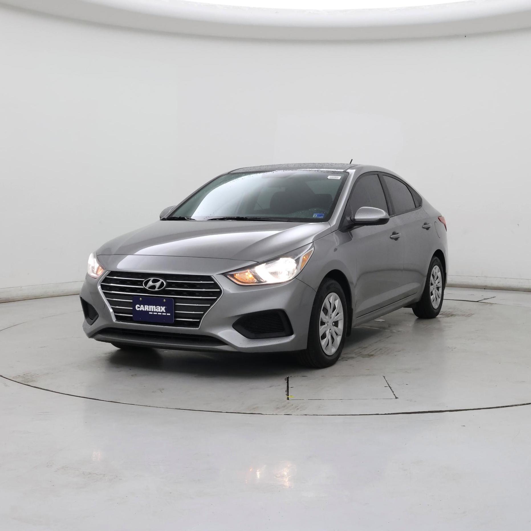 Thumbnail: 2021 Hyundai Accent - 4