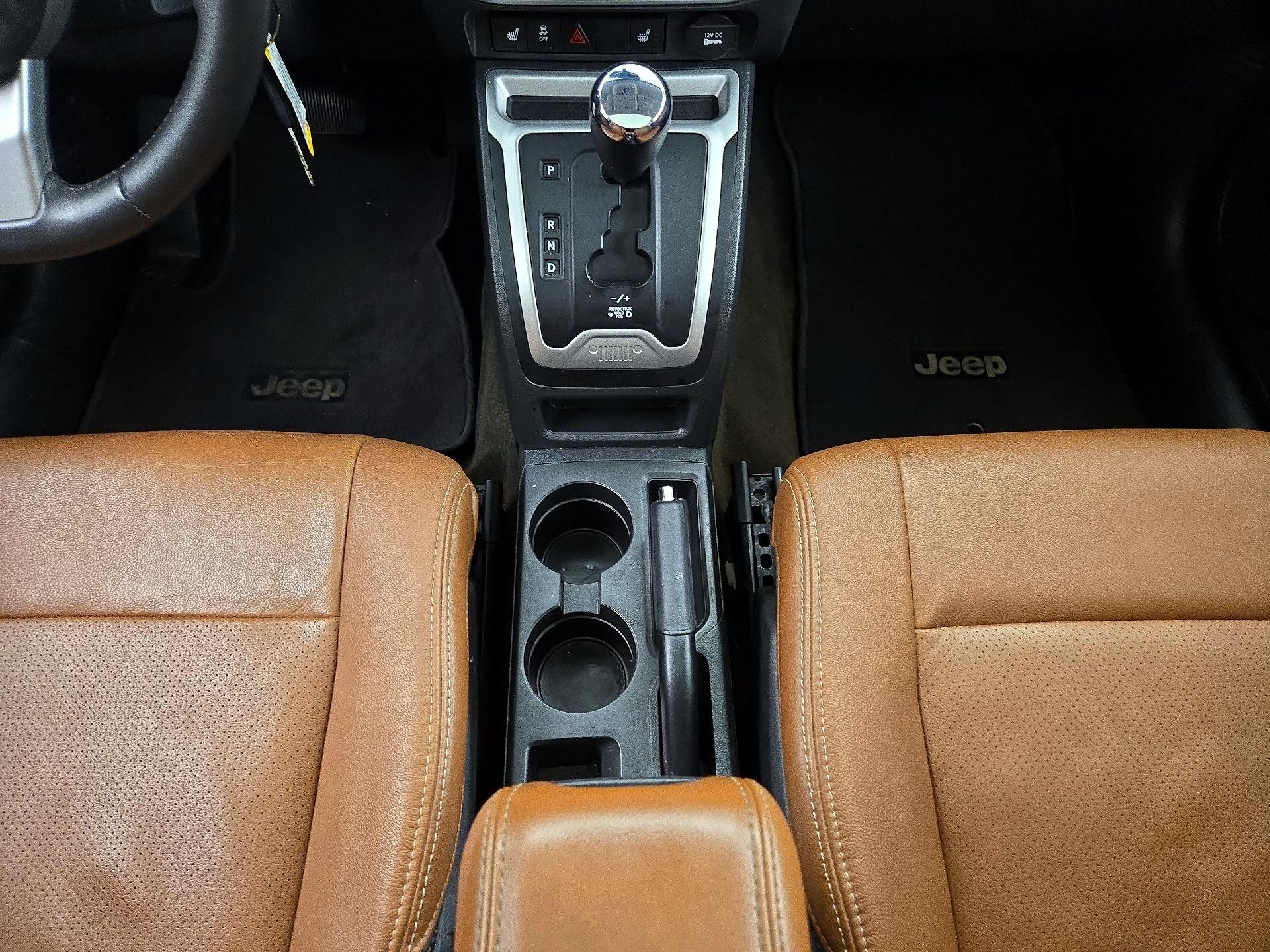 Thumbnail: 2015 Jeep Compass - 16
