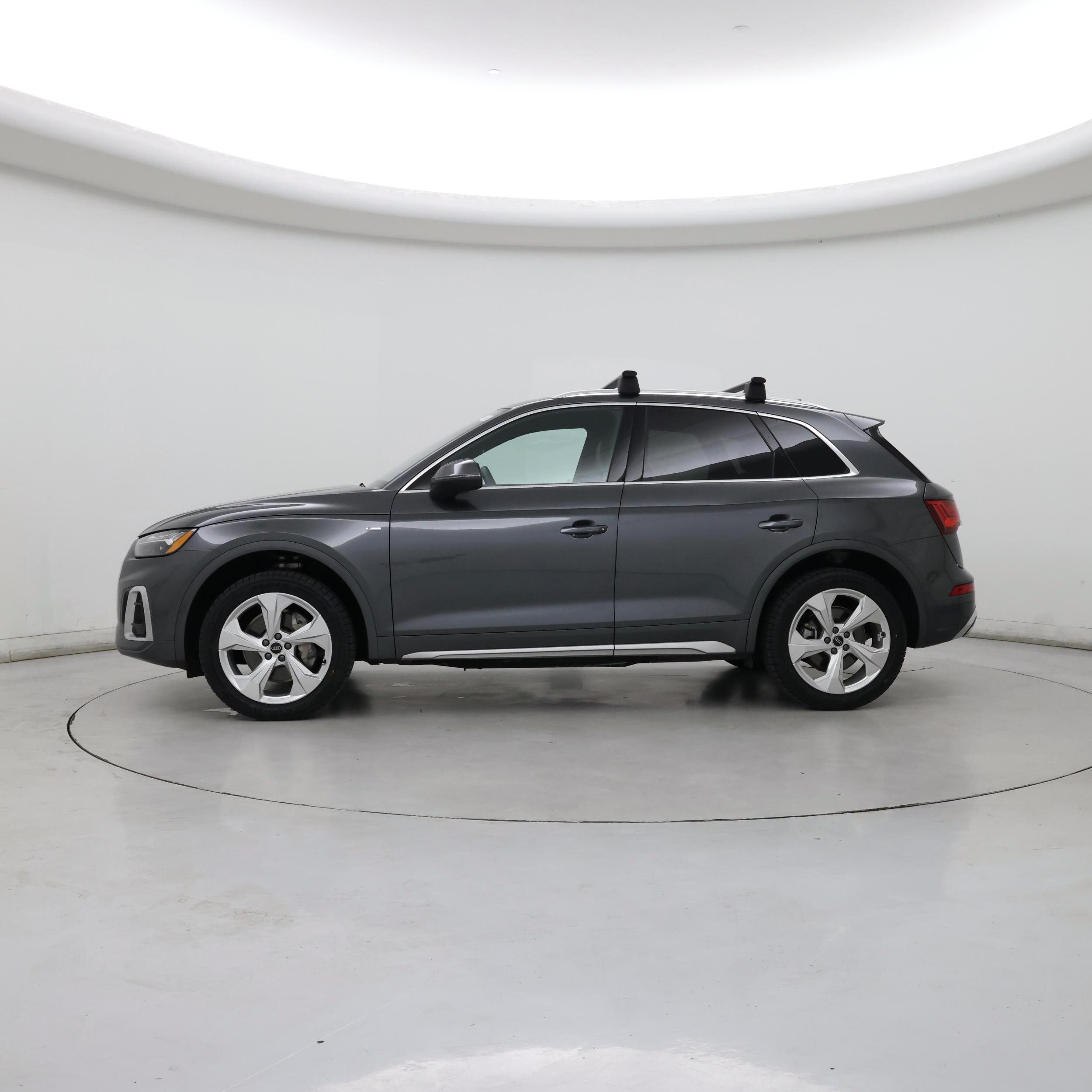 Thumbnail: 2024 Audi Q5 - 3