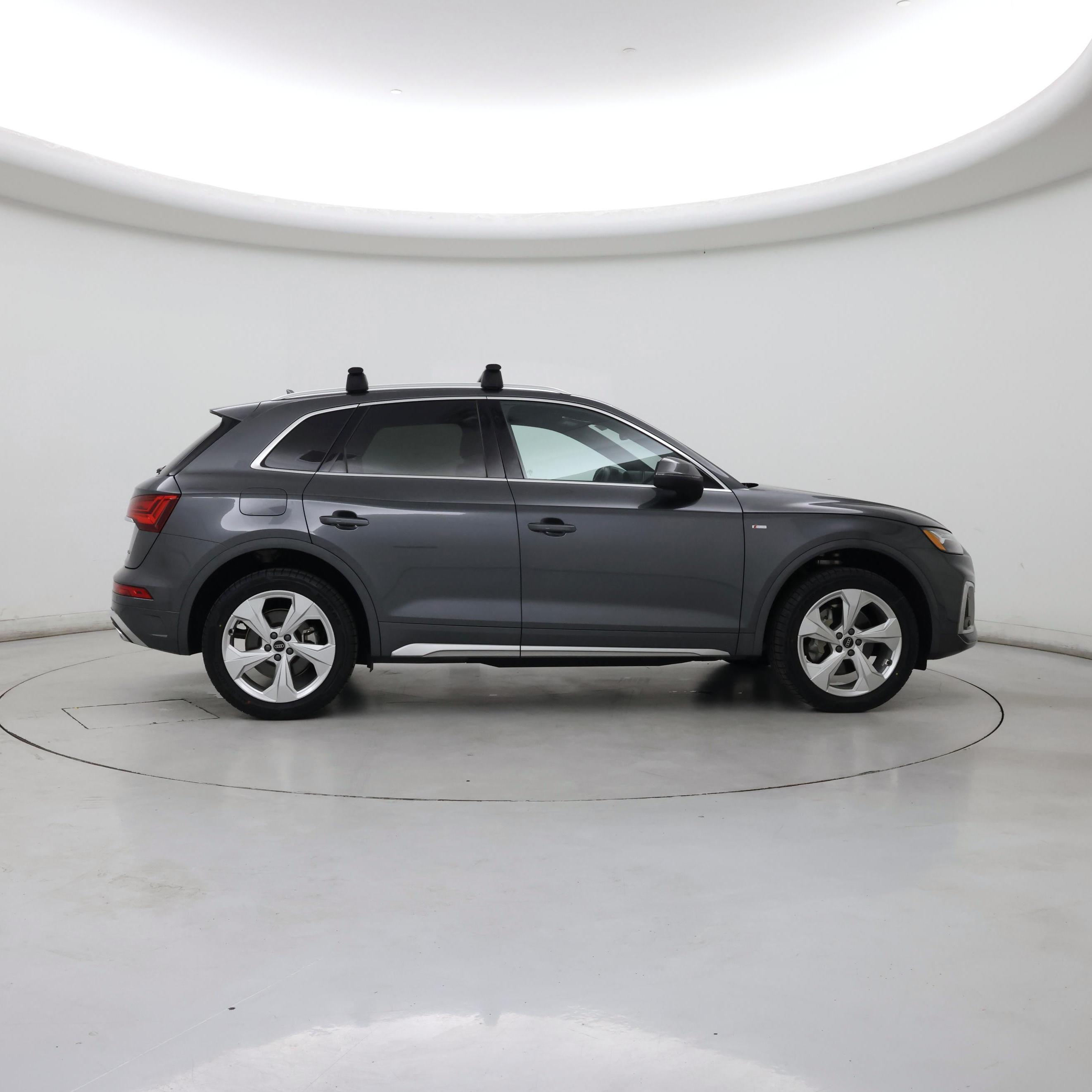 Thumbnail: 2024 Audi Q5 - 7