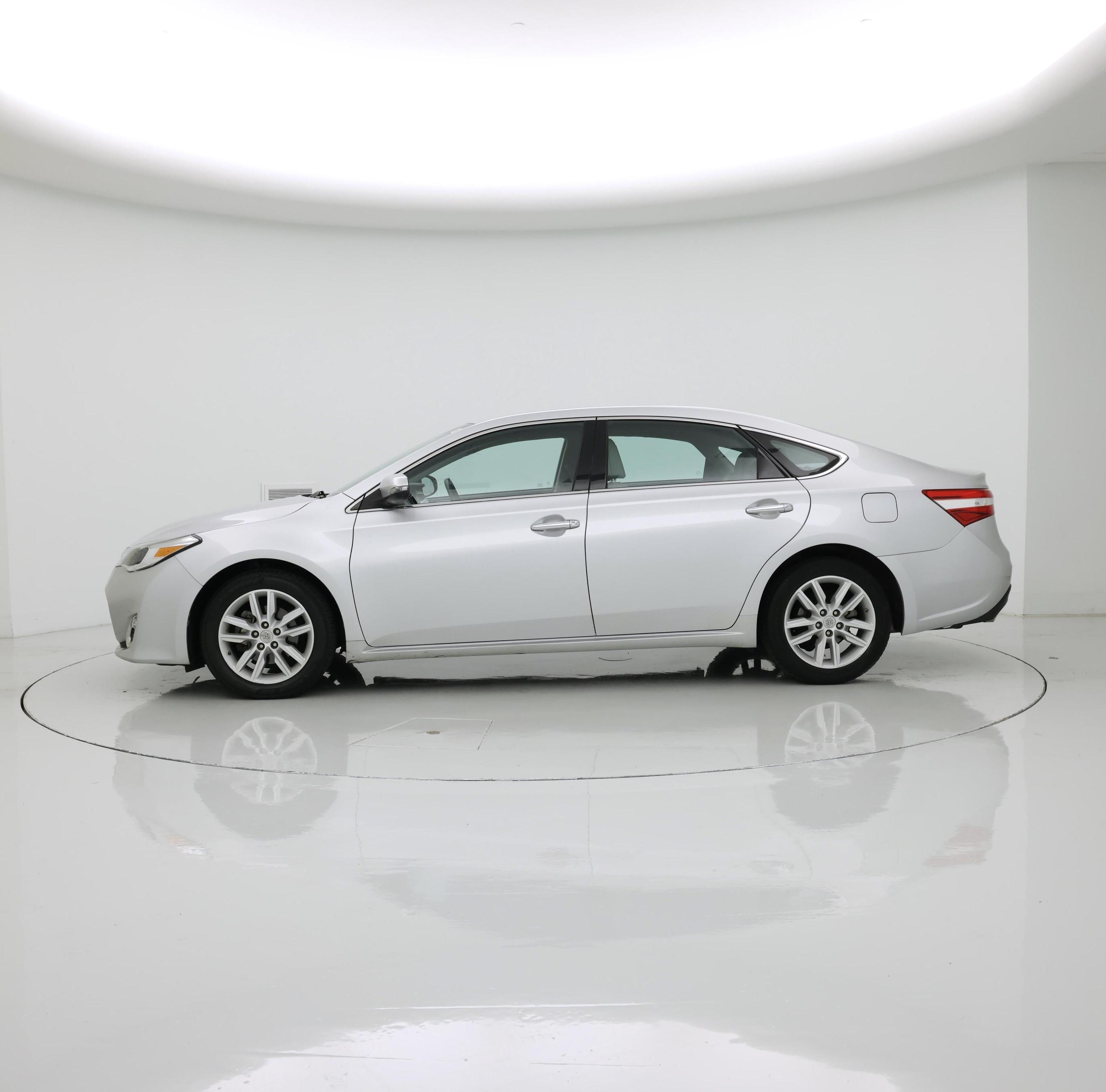 Thumbnail: 2014 Toyota Avalon - 3