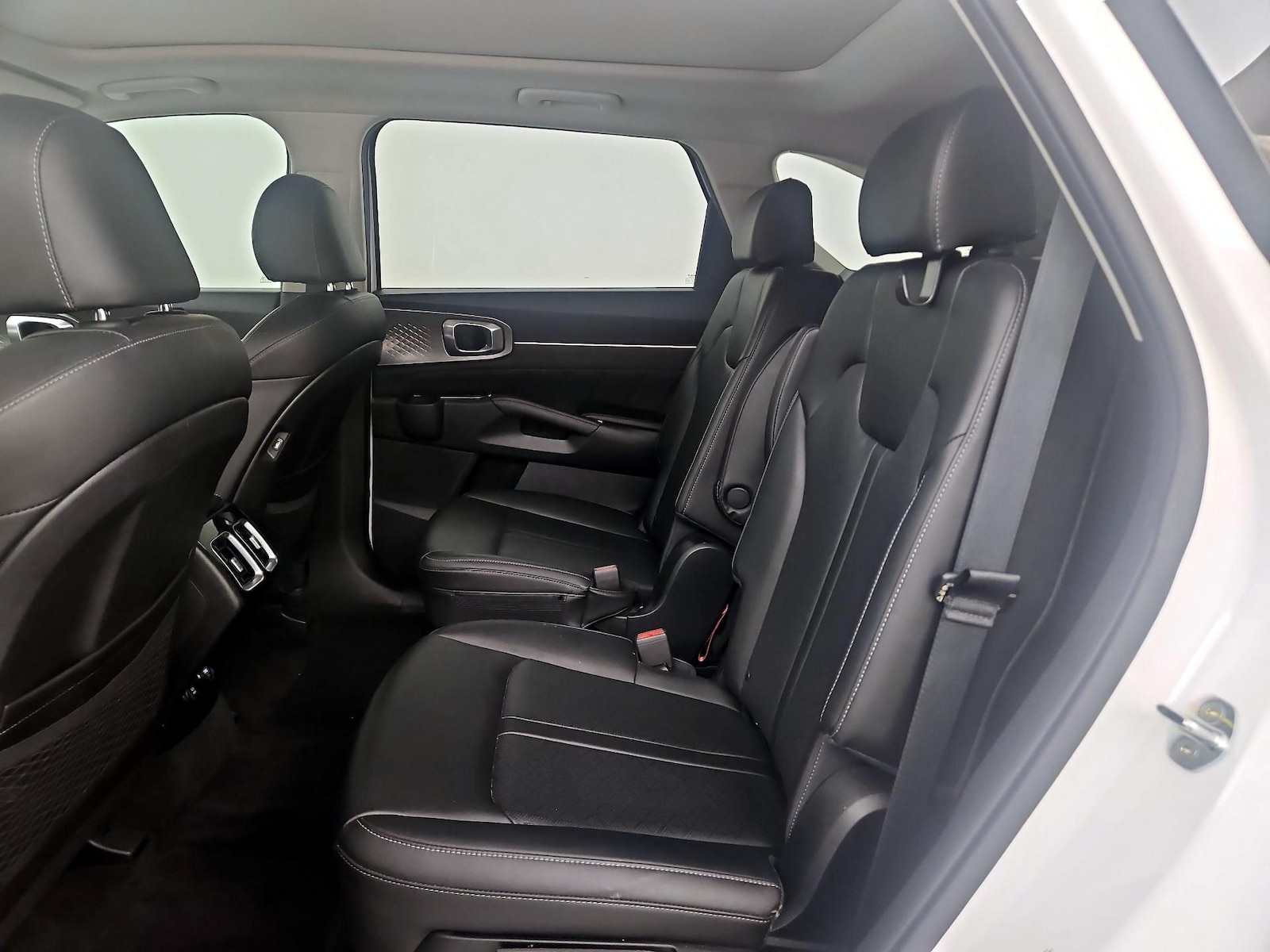 2022 Kia Sorento SX - Photo 22