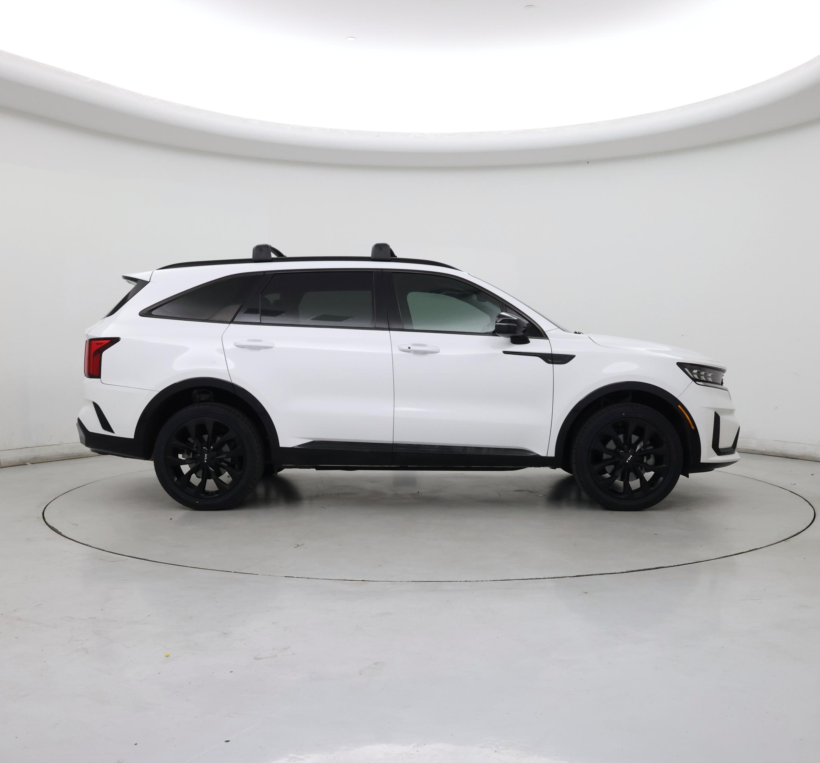 Thumbnail: 2022 Kia Sorento - 7