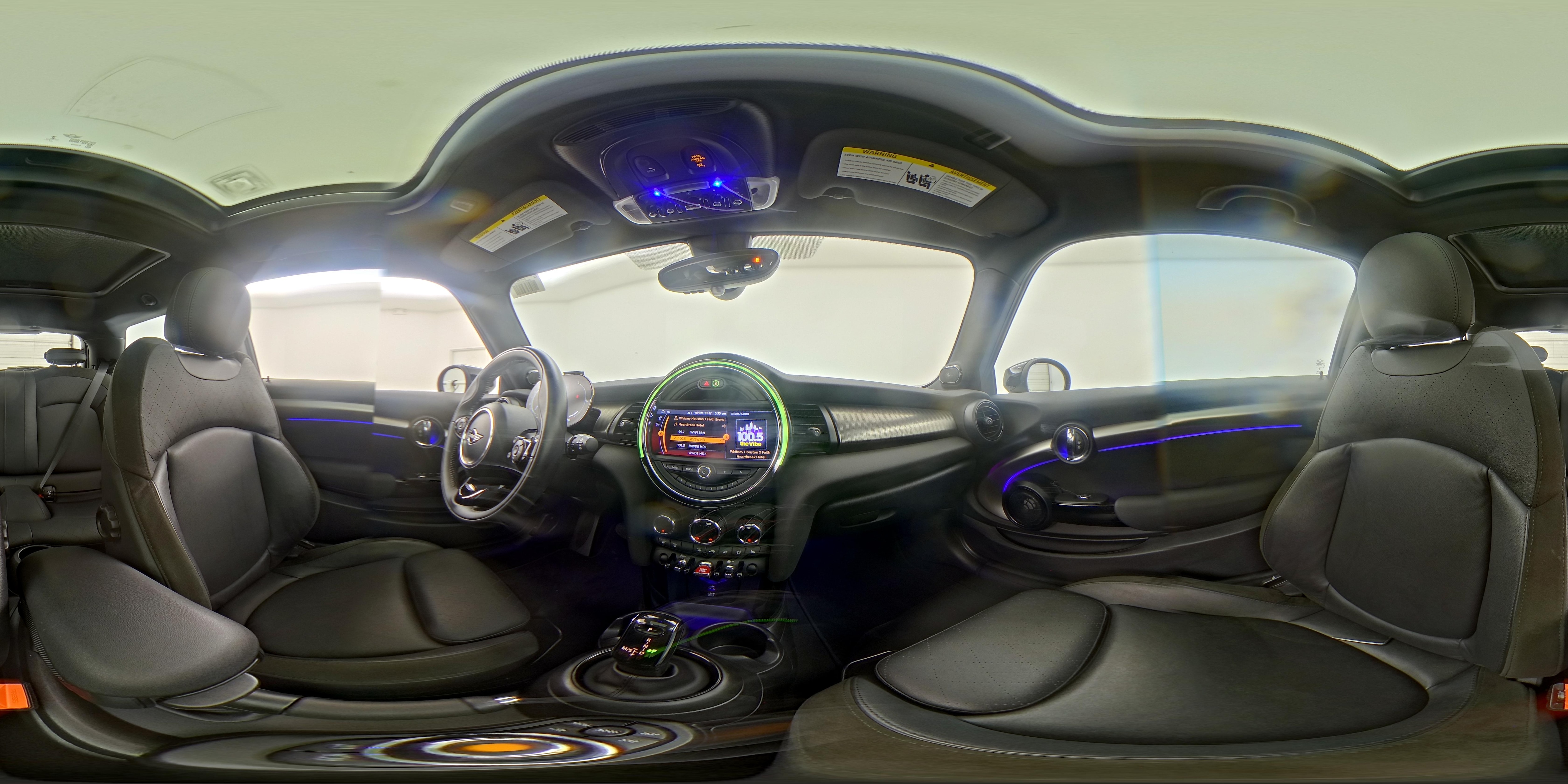 2021 MINI Hardtop 2 Door - Photo 25