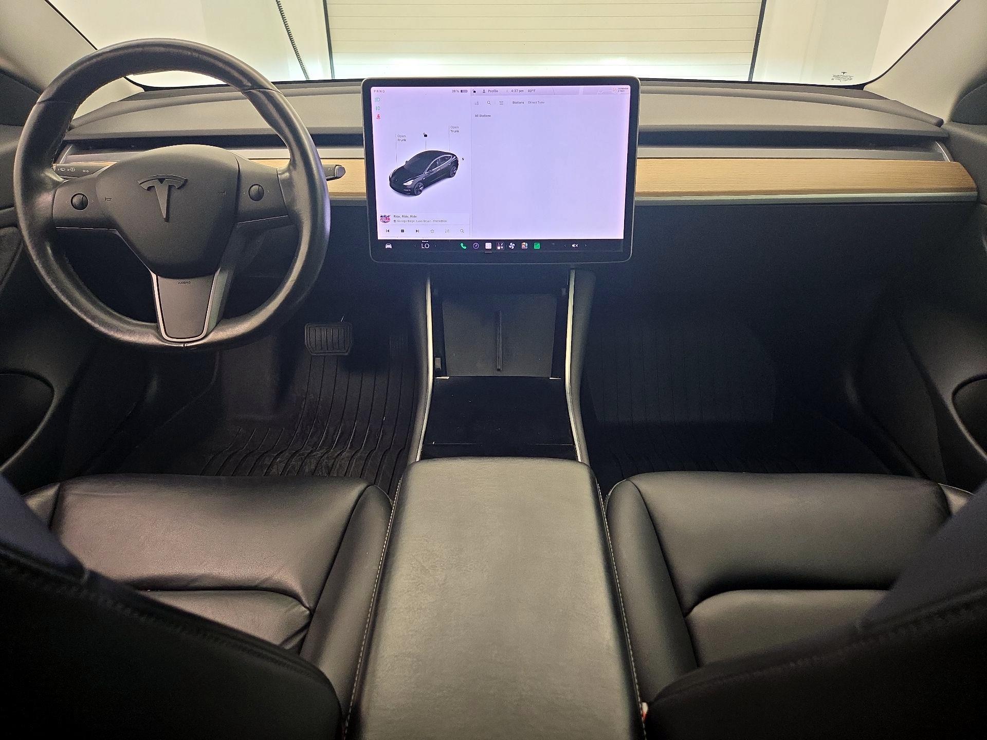 Thumbnail: 2019 Tesla Model 3 - 9