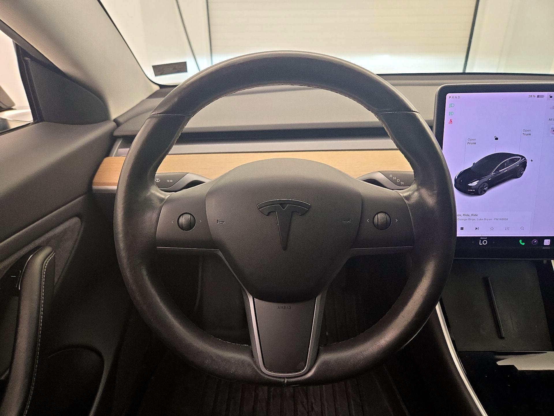 Thumbnail: 2019 Tesla Model 3 - 10