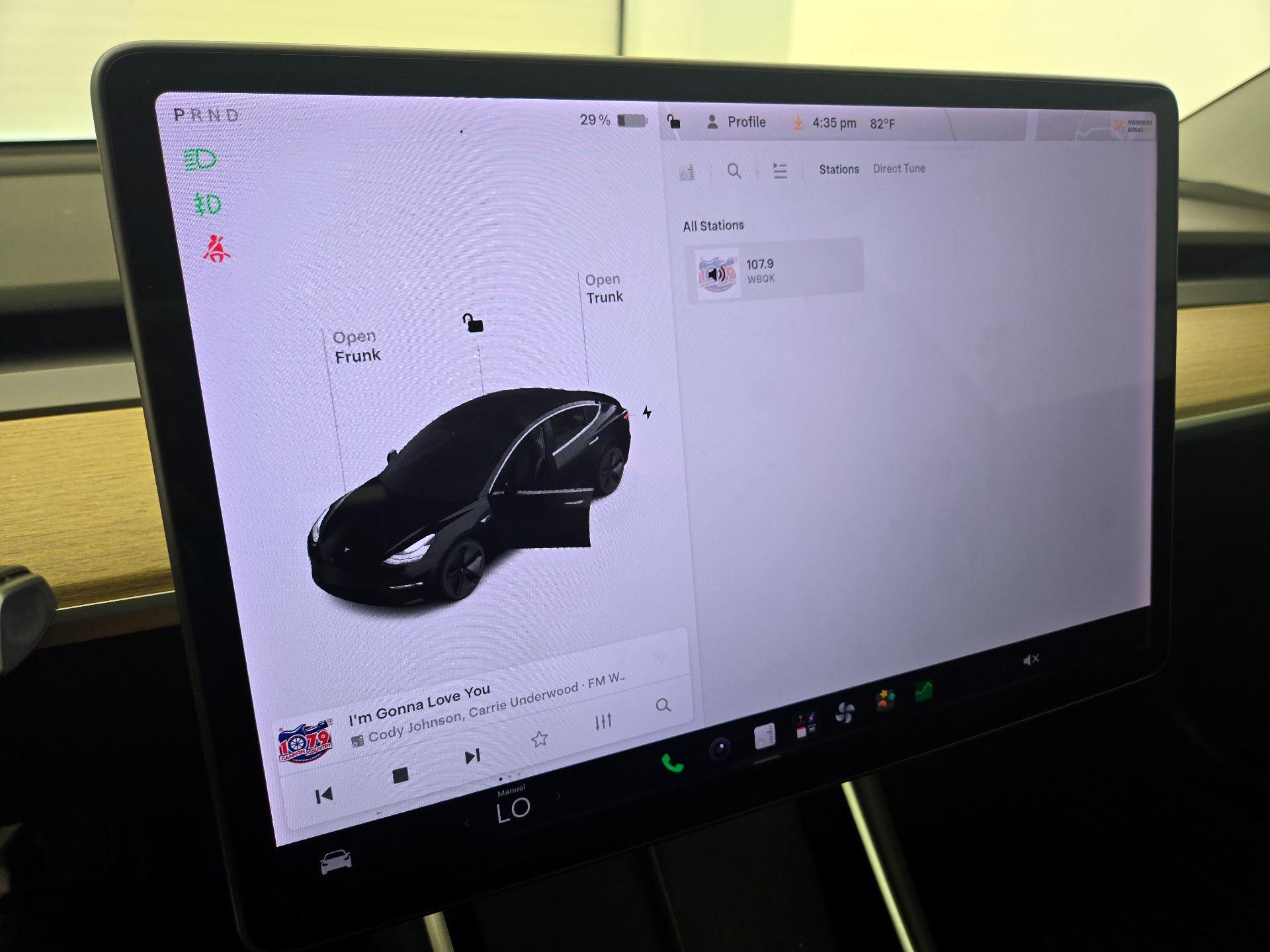 Thumbnail: 2019 Tesla Model 3 - 15