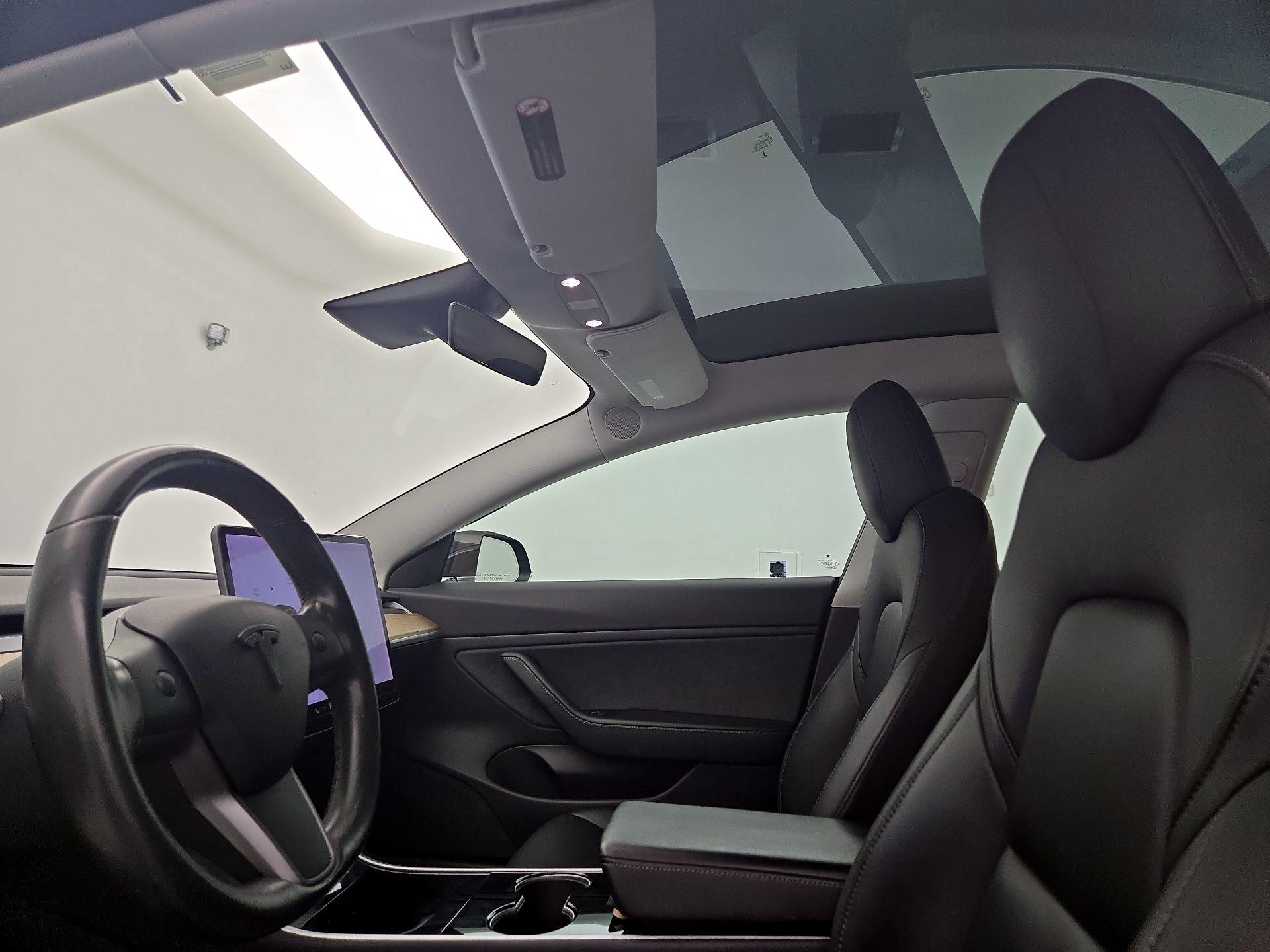 Thumbnail: 2019 Tesla Model 3 - 18