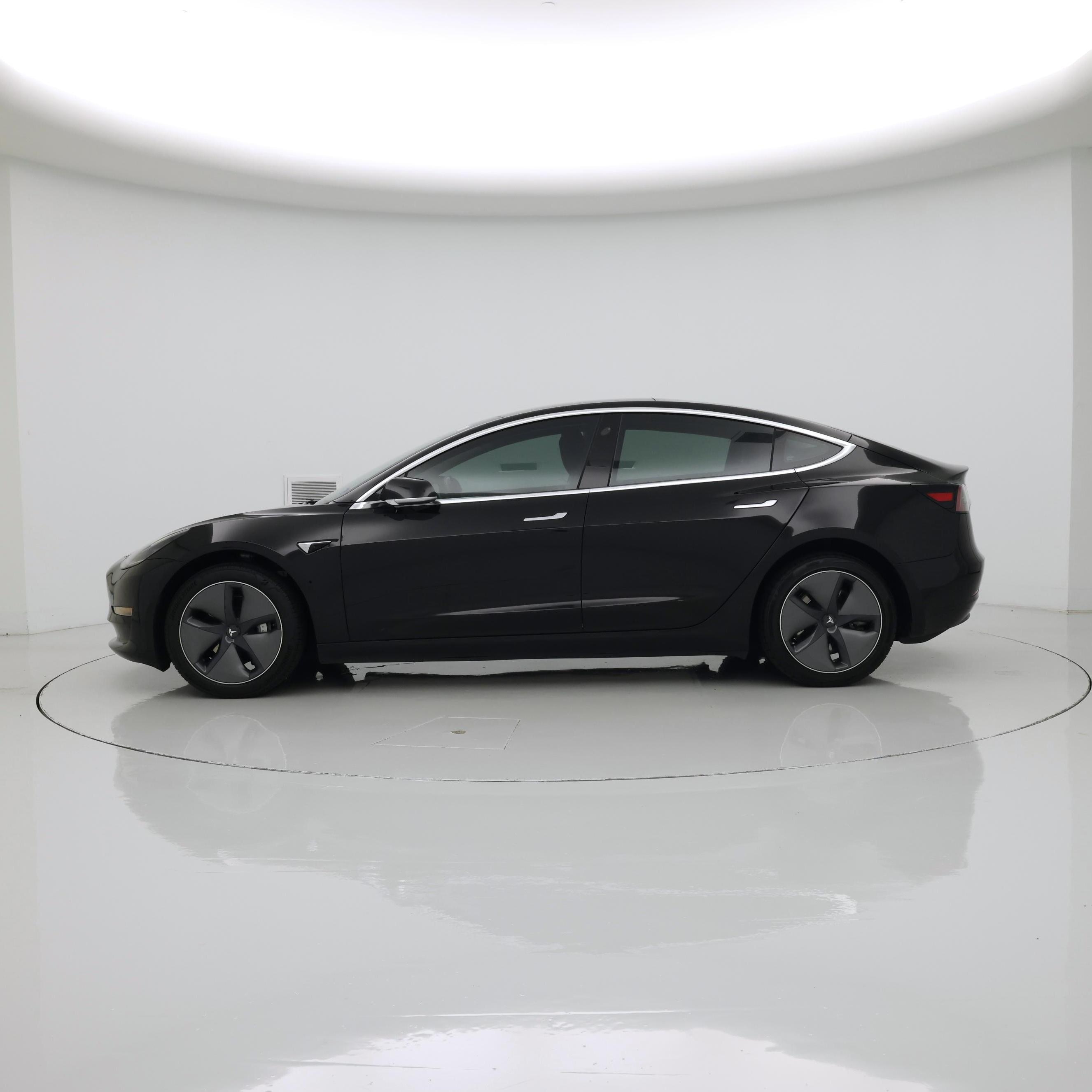 Thumbnail: 2019 Tesla Model 3 - 3