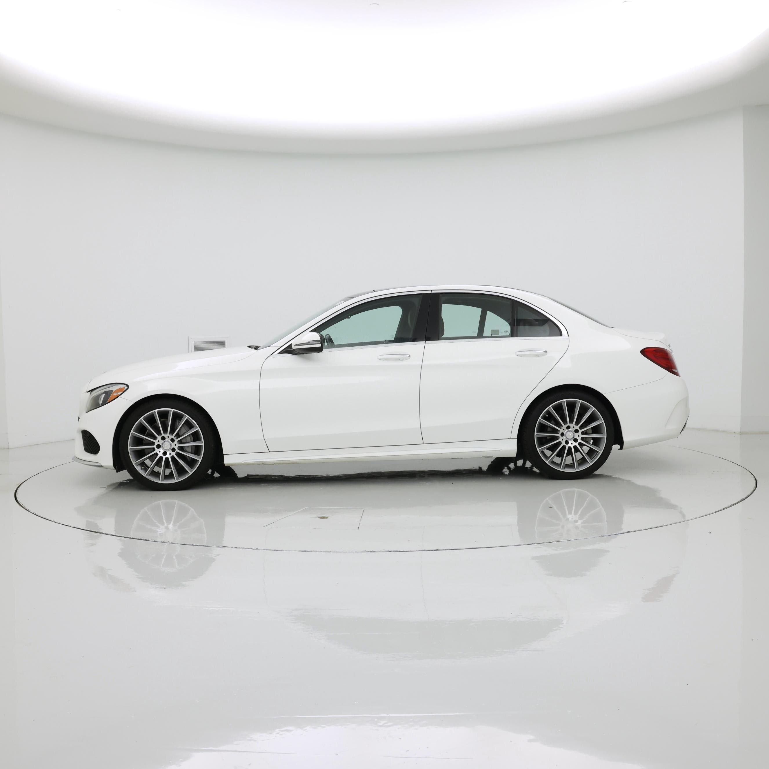 Thumbnail: 2017 Mercedes-Benz C-Class - 3