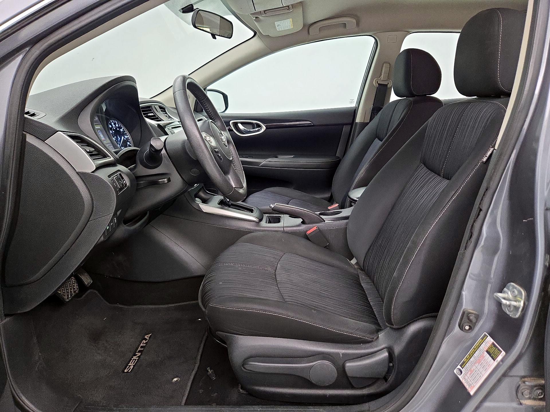 Thumbnail: 2018 Nissan Sentra - 11