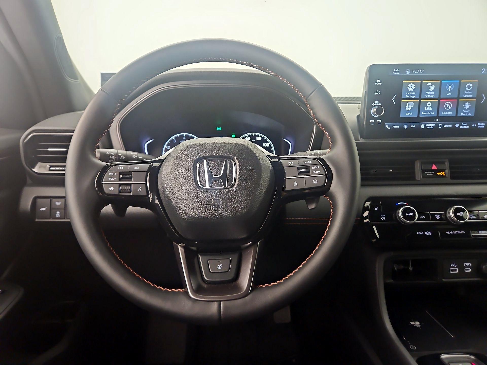 Thumbnail: 2025 Honda Pilot - 10