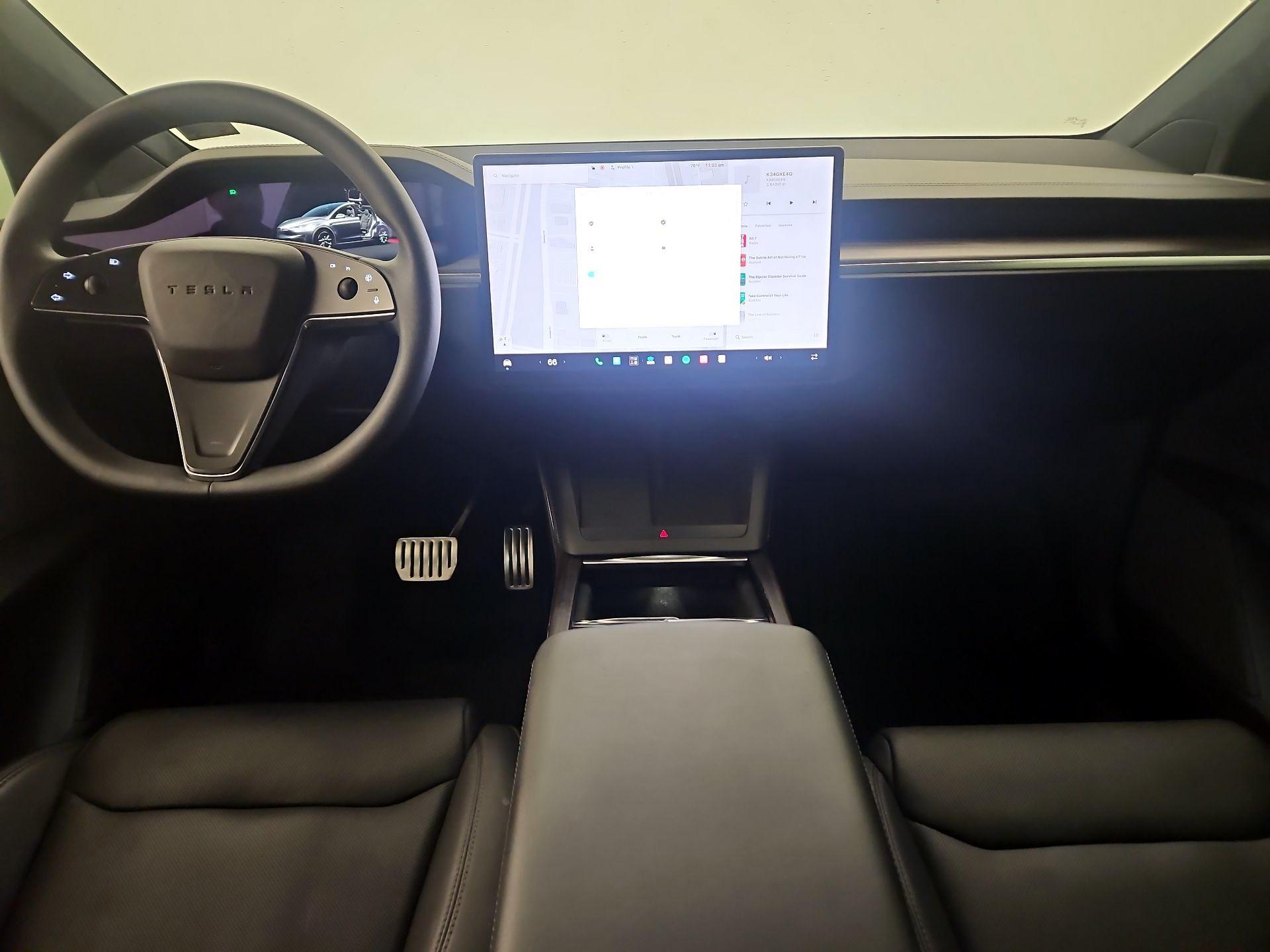 Thumbnail: 2024 Tesla Model X - 9