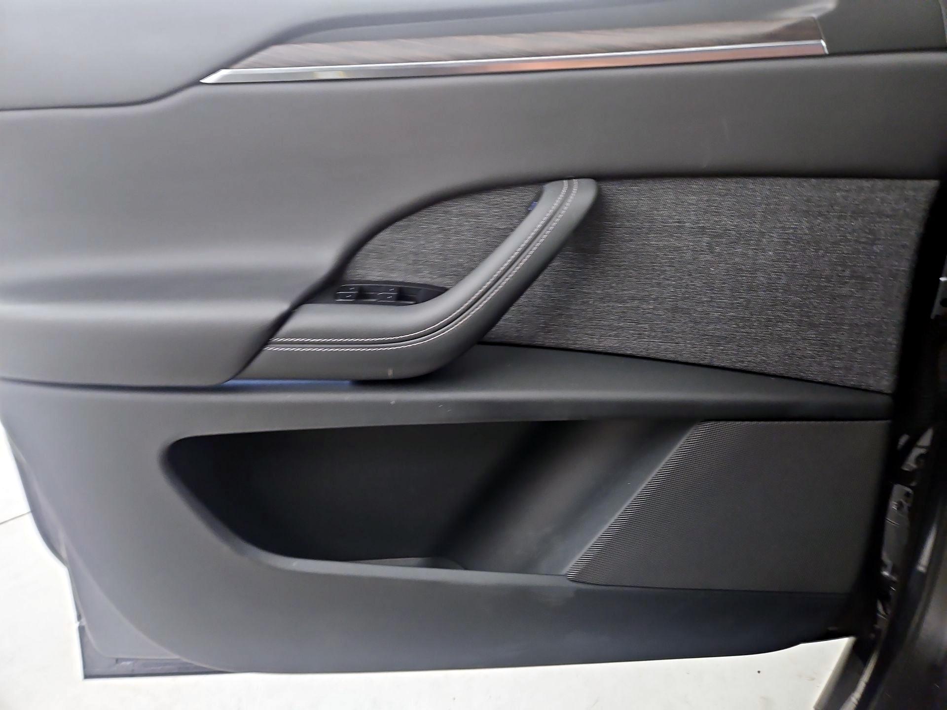 Thumbnail: 2024 Tesla Model X - 12