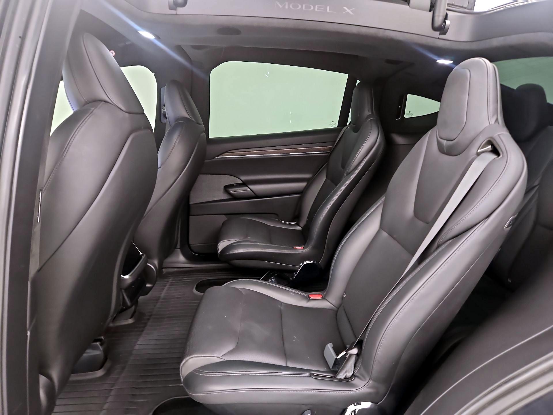 Thumbnail: 2024 Tesla Model X - 18