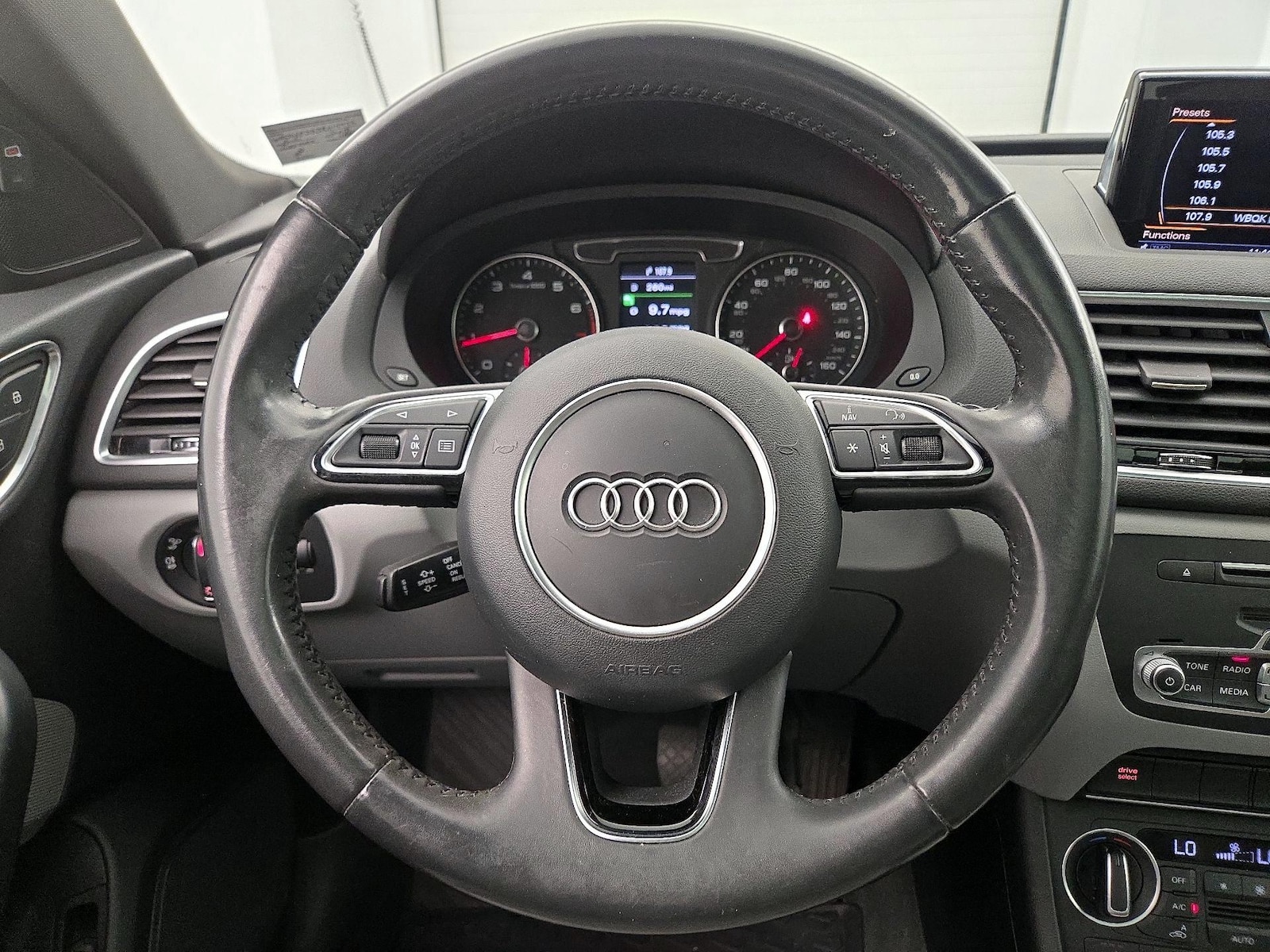 2018 Audi Q3 Premium Plus - Photo 11