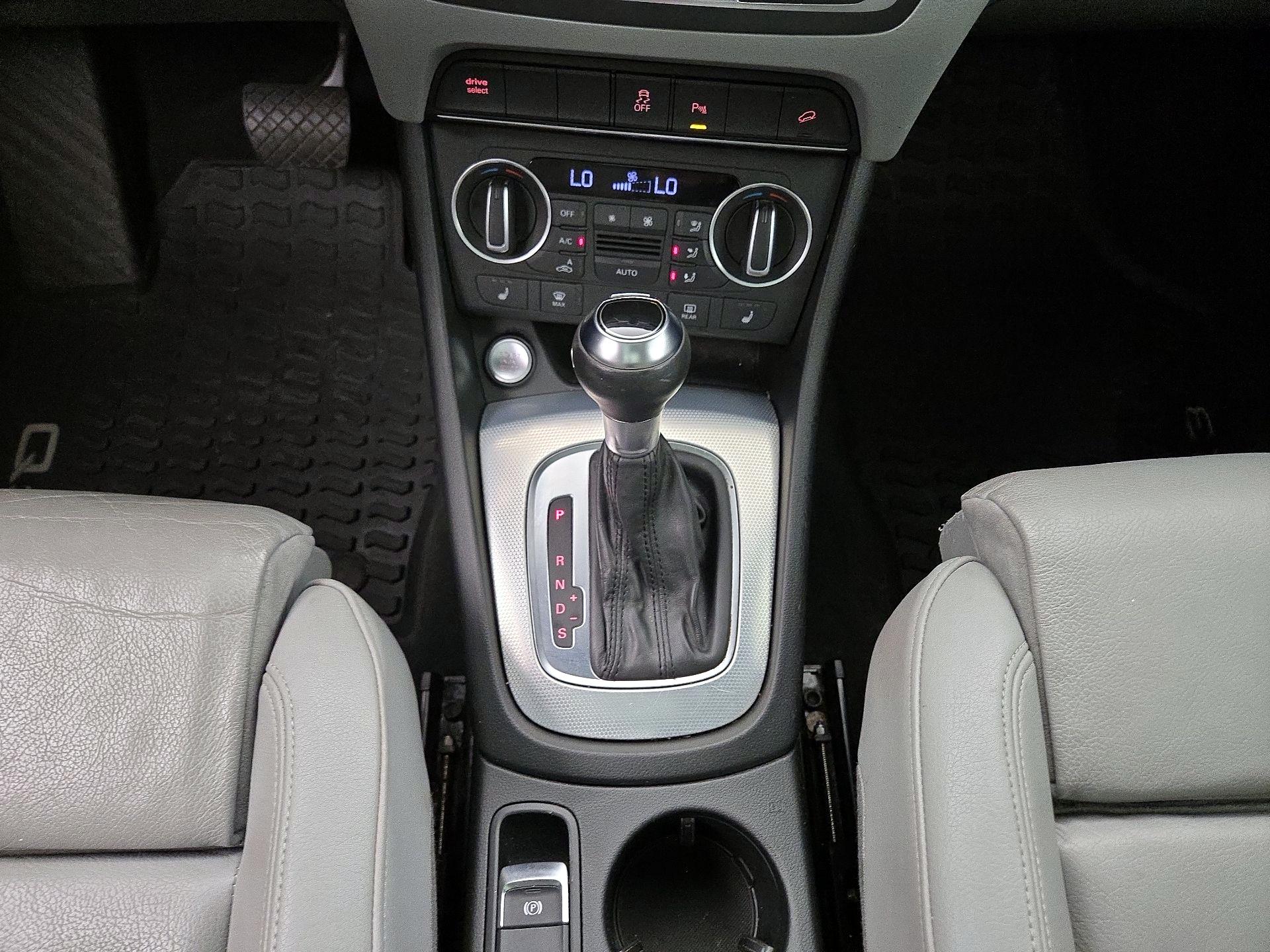 Thumbnail: 2018 Audi Q3 - 18