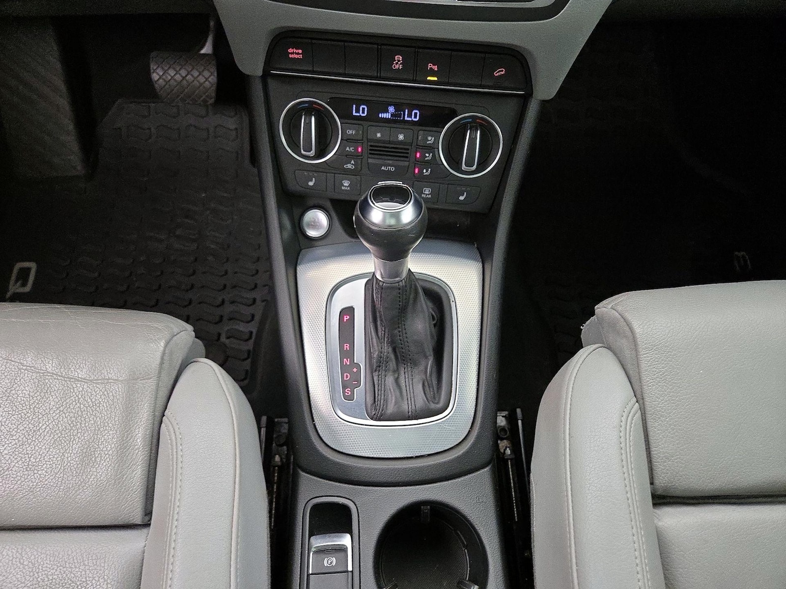 2018 Audi Q3 Premium Plus - Photo 19