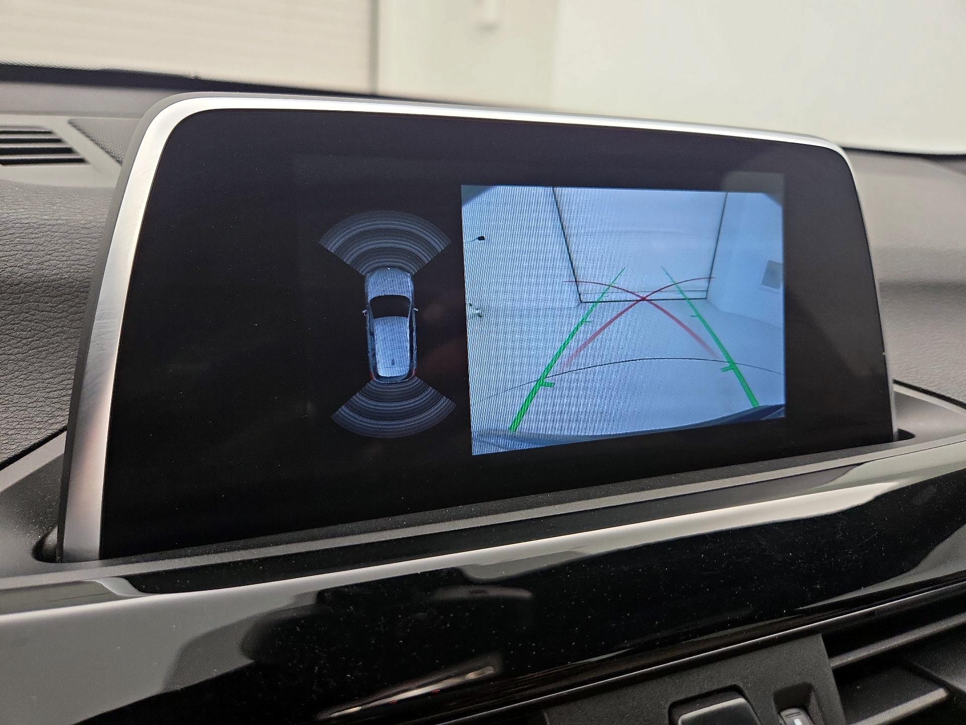 Thumbnail: 2019 BMW X1 - 15