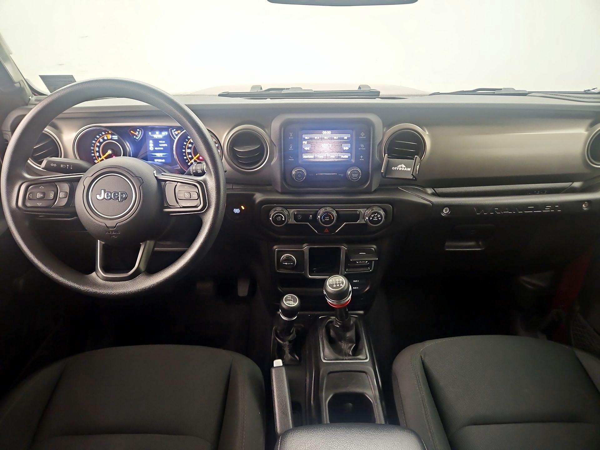 Thumbnail: 2021 Jeep Wrangler - 9