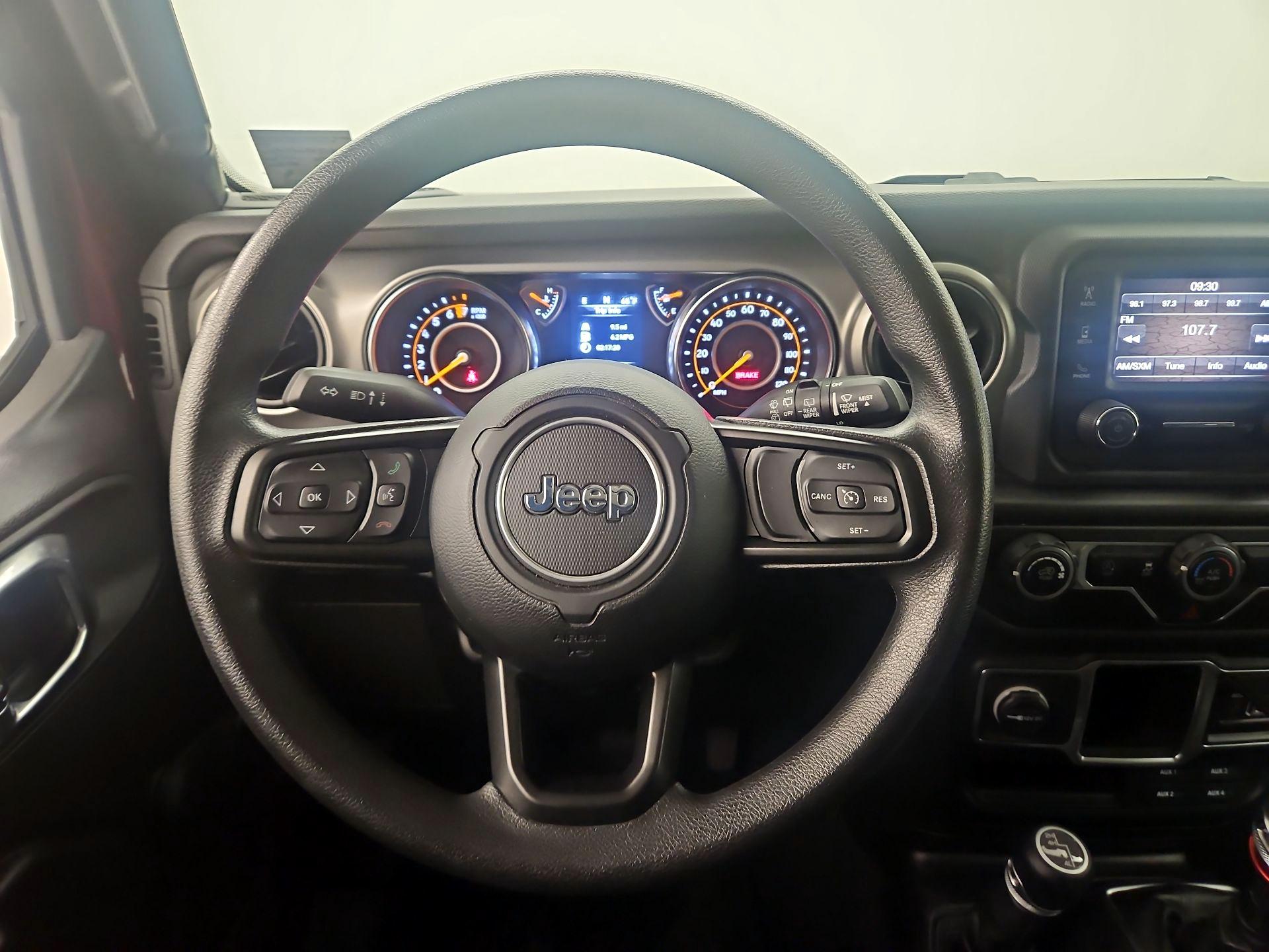 Thumbnail: 2021 Jeep Wrangler - 10