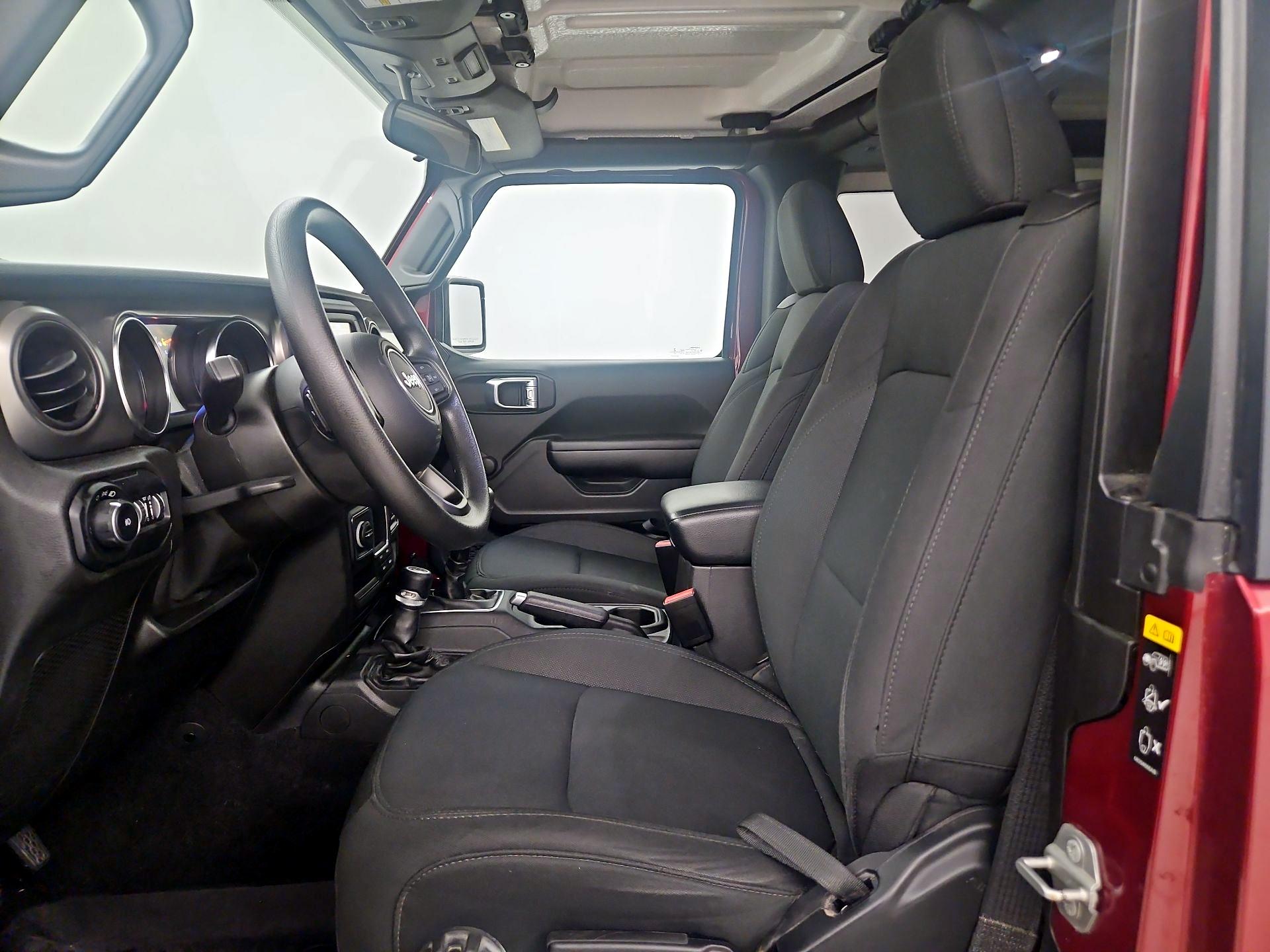 Thumbnail: 2021 Jeep Wrangler - 11