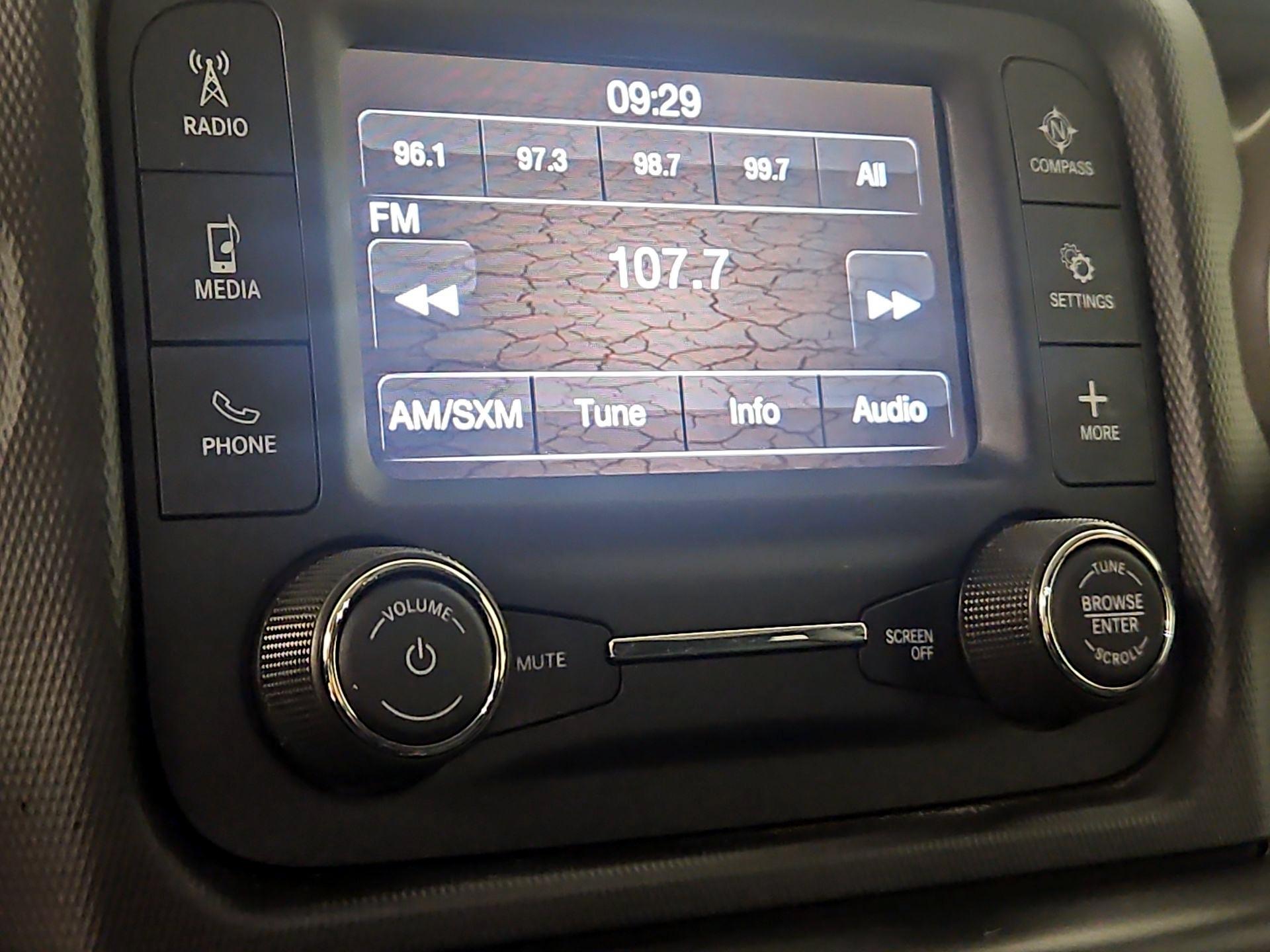Thumbnail: 2021 Jeep Wrangler - 15