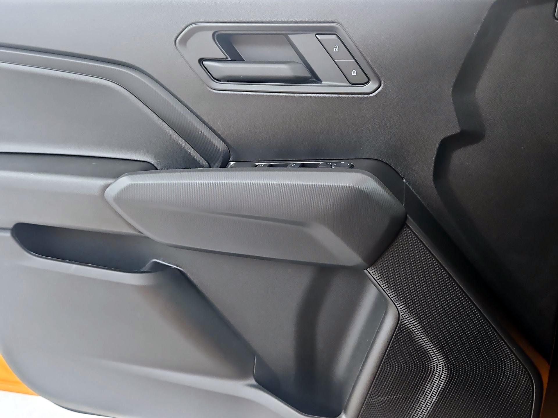 Thumbnail: 2026 Chevrolet Colorado - 12