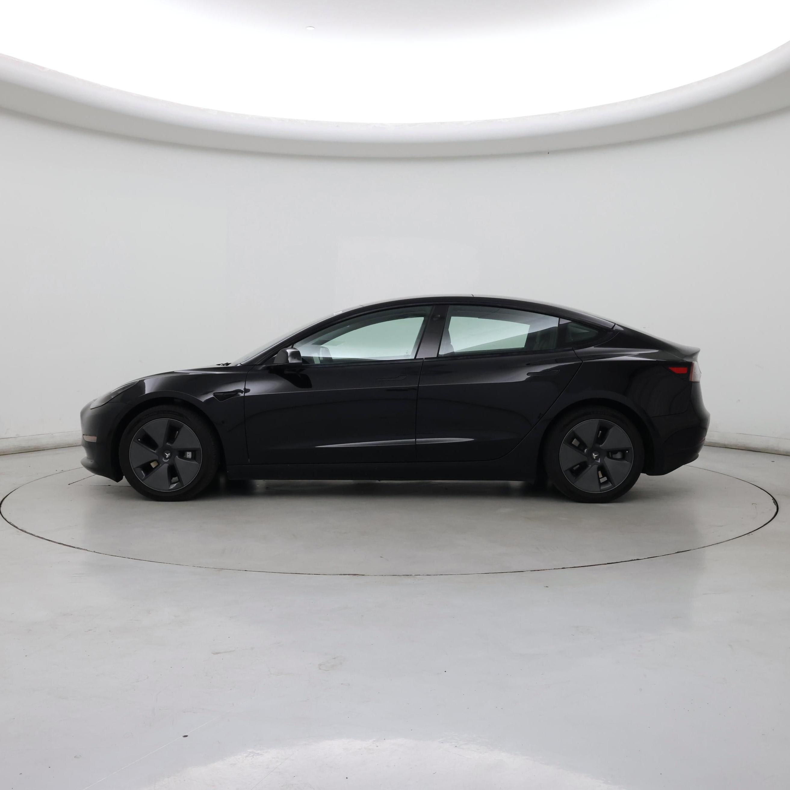 Thumbnail: 2021 Tesla Model 3 - 3